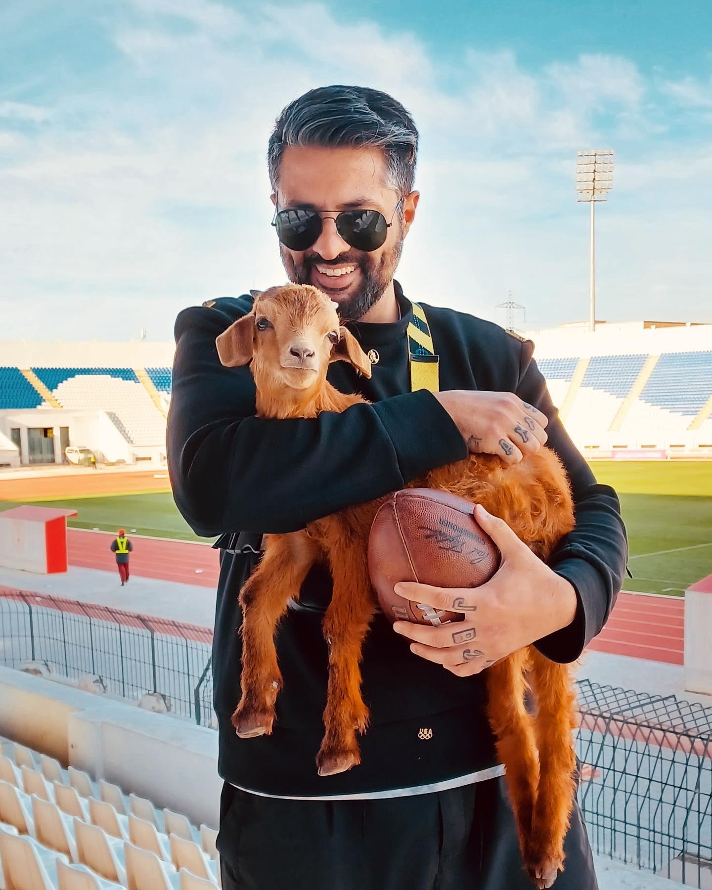 actor Wali Razaqi large photo