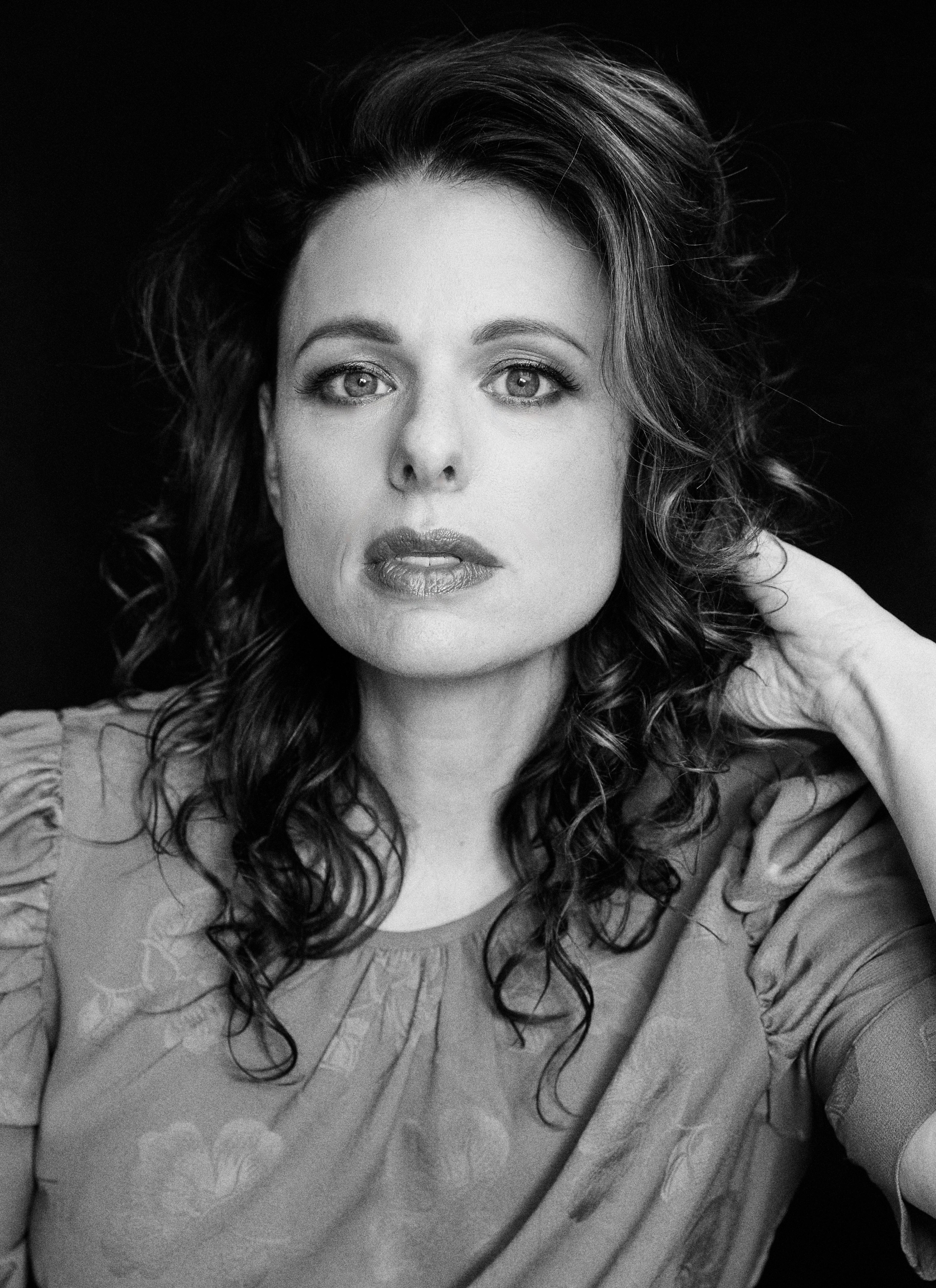 actor Stephanie DiMaggio large photo