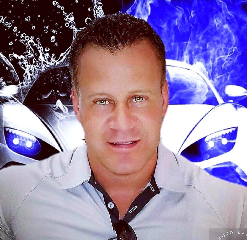 actor Zoltan Kovacs large photo