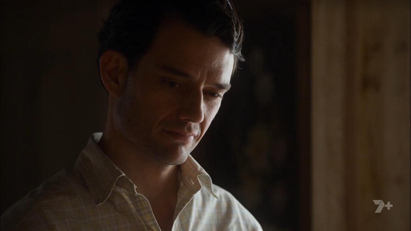 actor Ben Winspear large photo