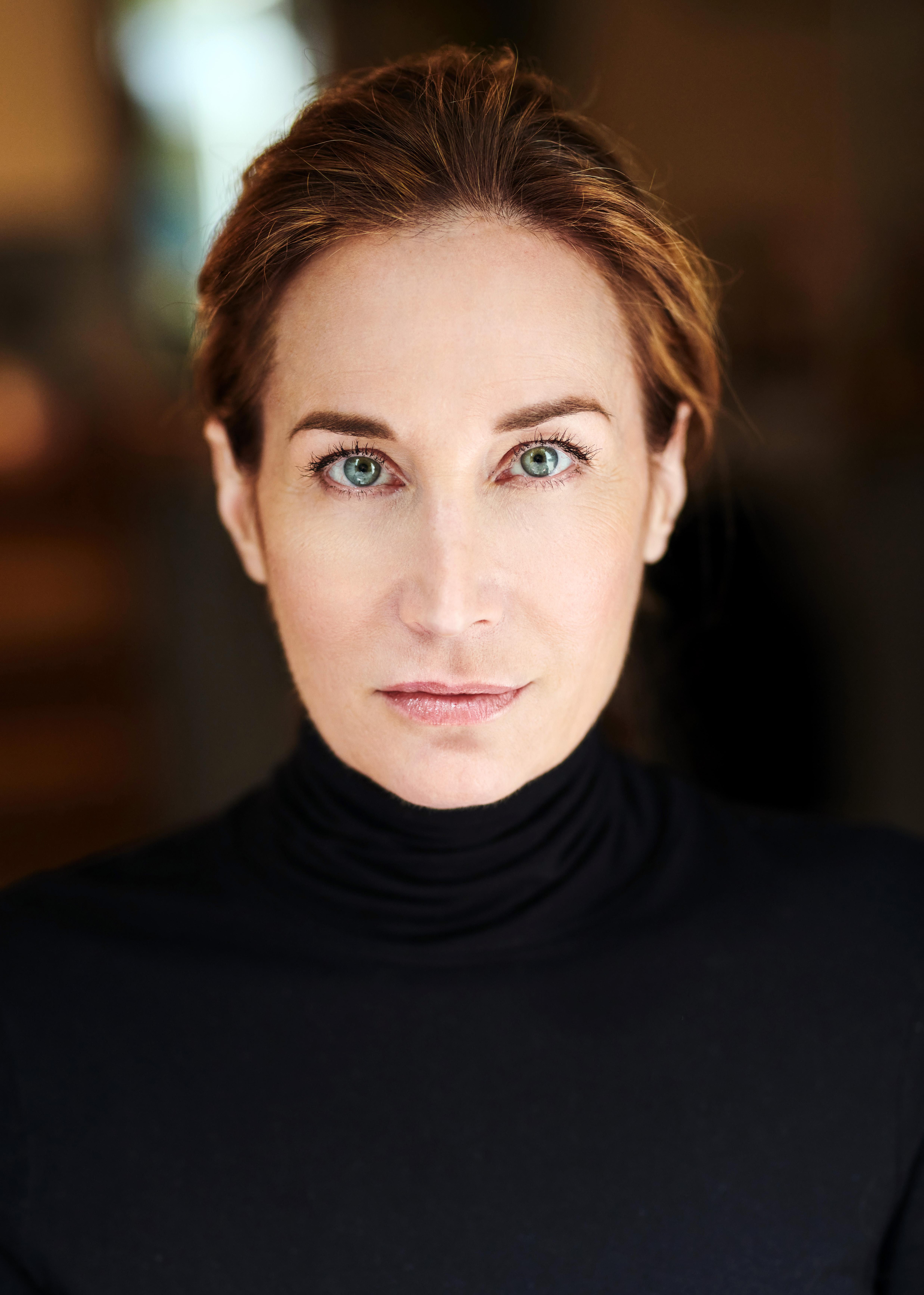 actor Anne Alexander-Sieder large photo