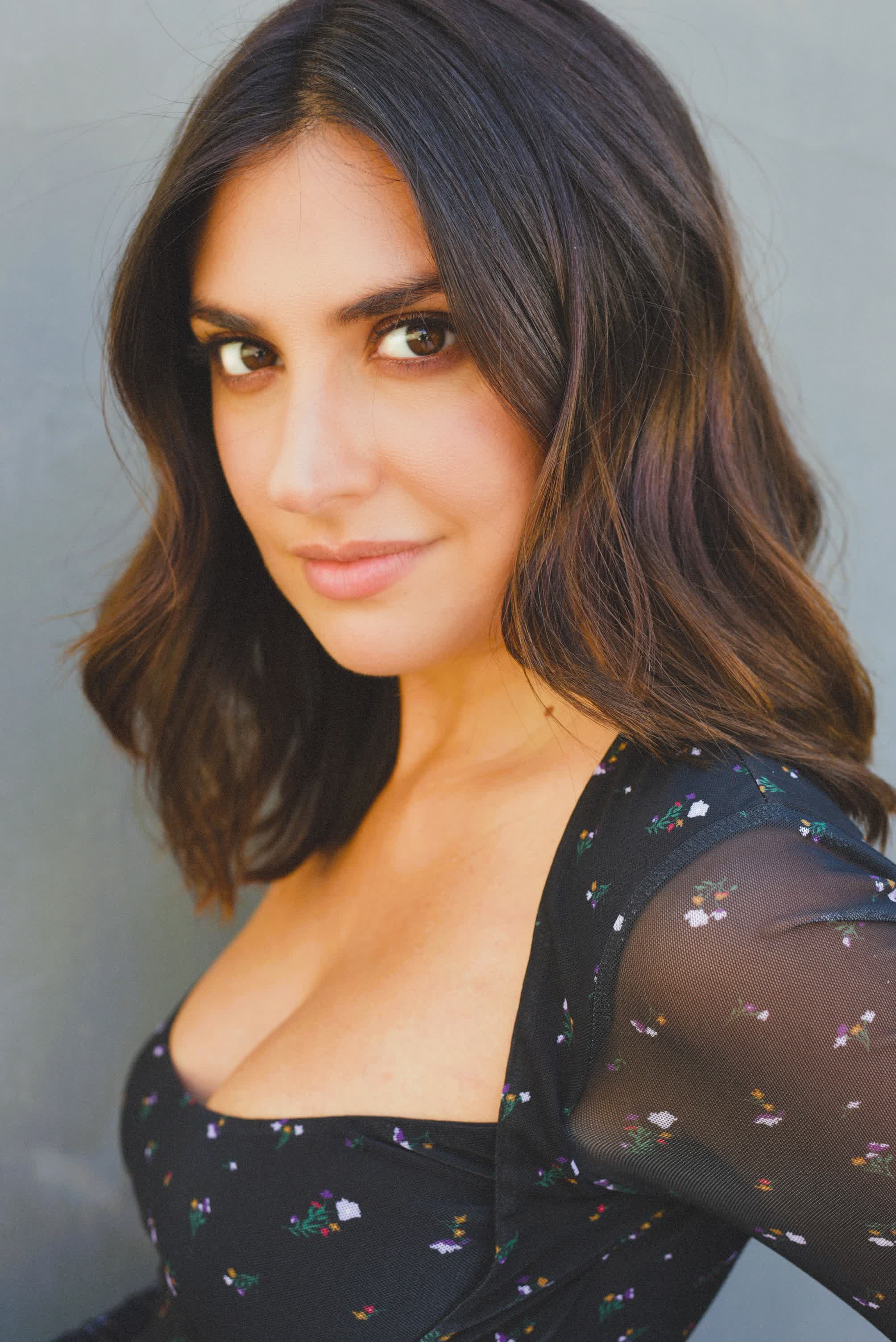 actor Andriana Manfredi large photo