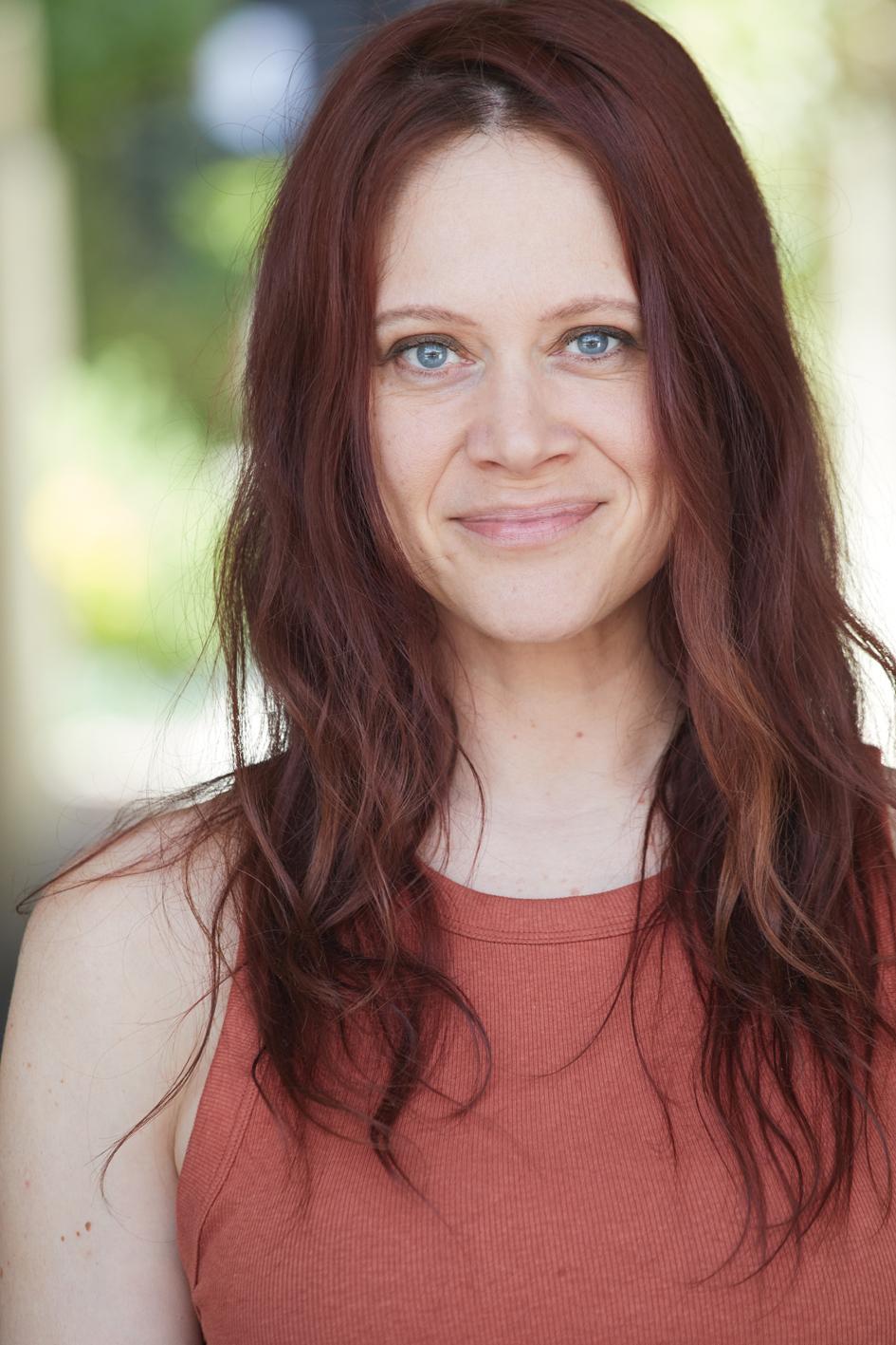 actor Katie Preston large photo