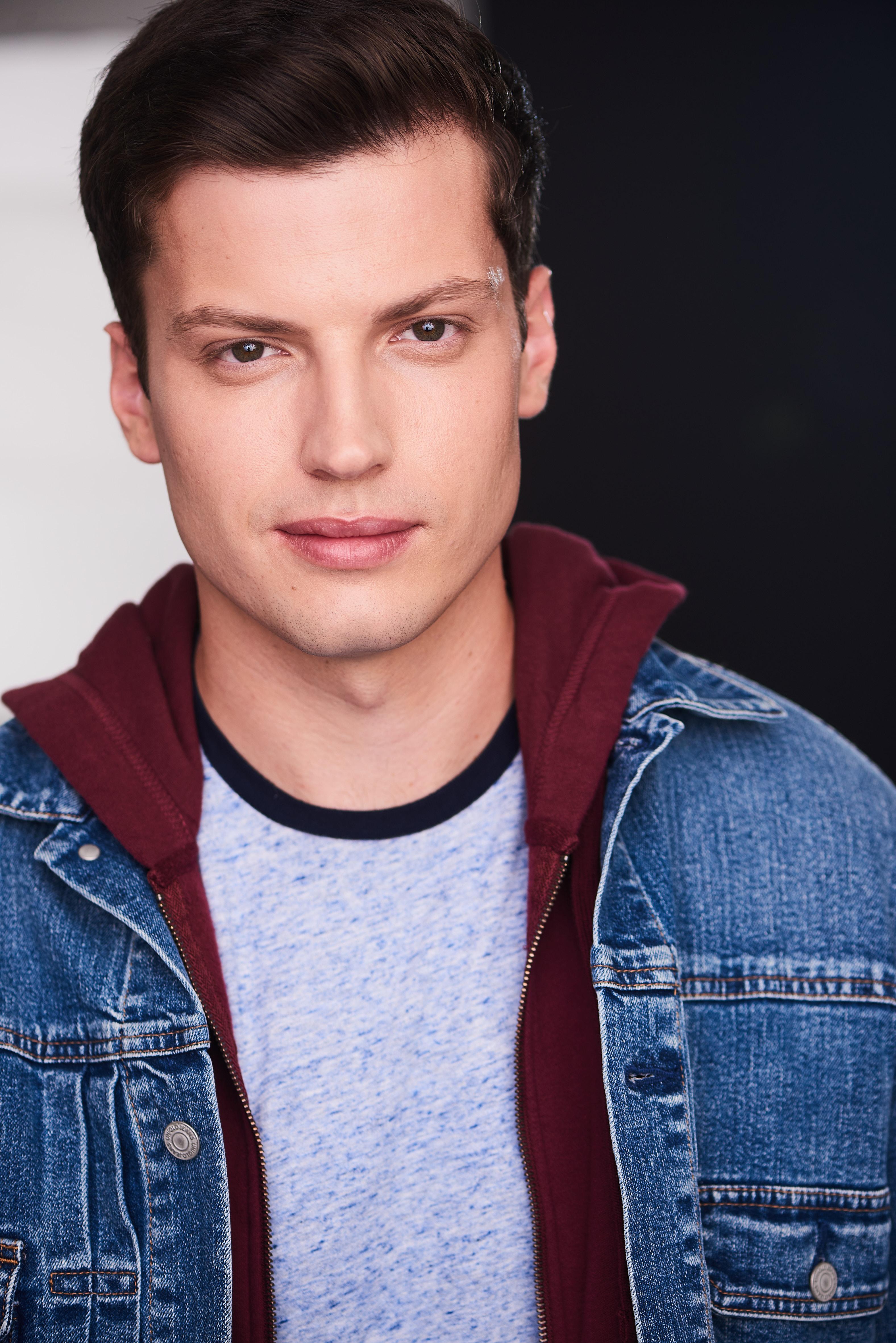 actor Jack Menzies large photo