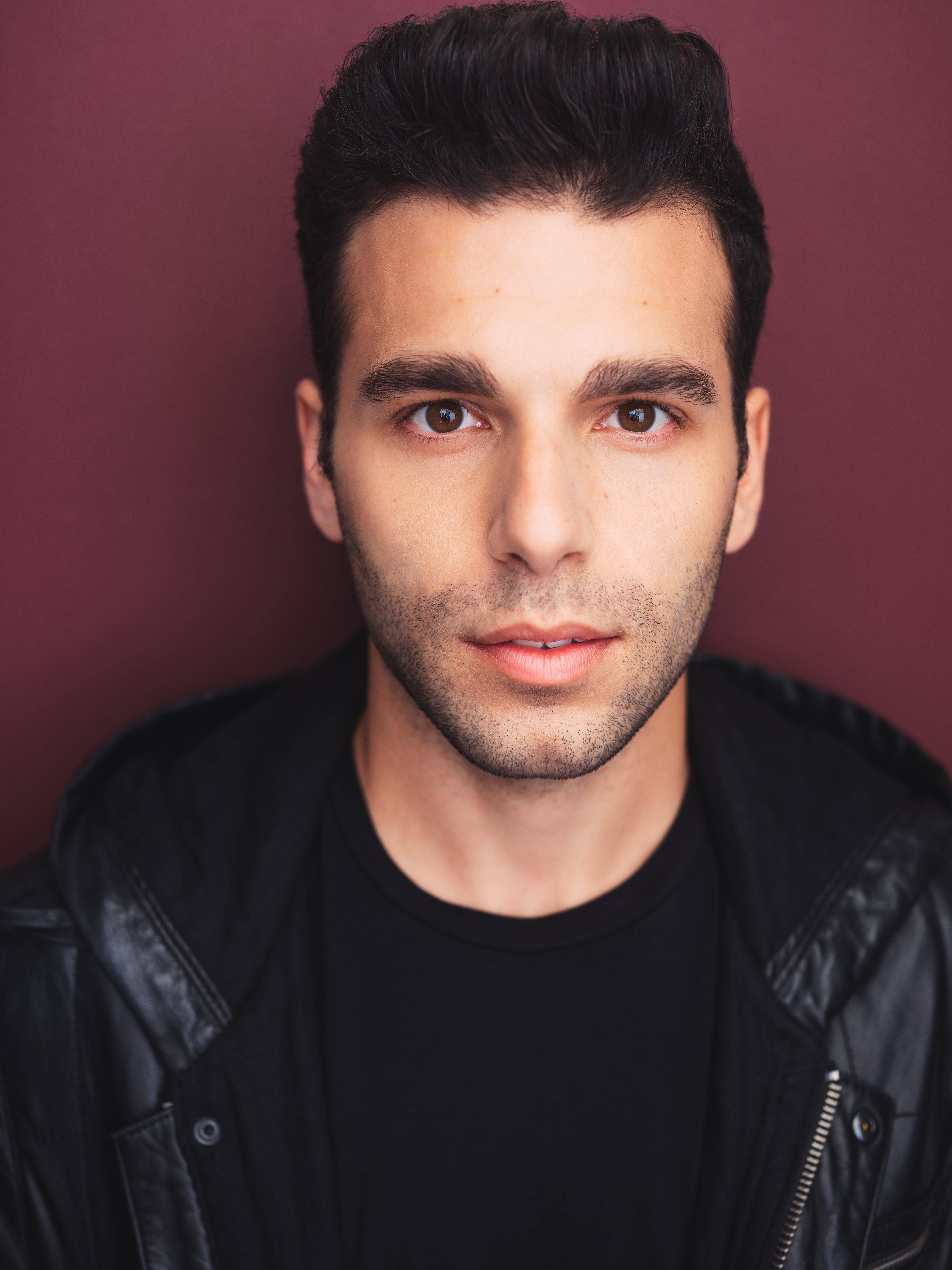 actor Robert Peterpaul large photo