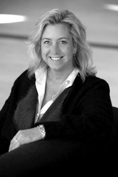 actor Leslie Iwerks large photo