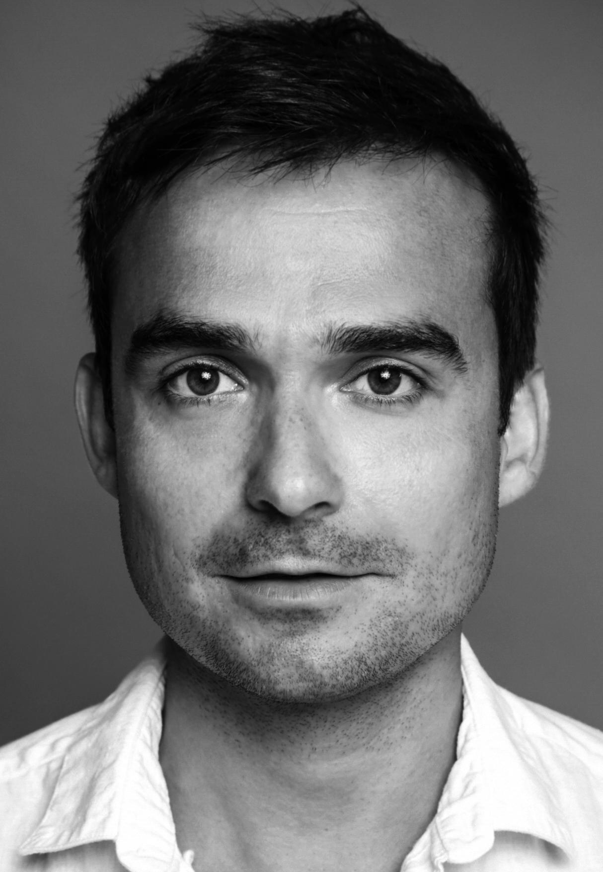 actor Thomas Michael large photo