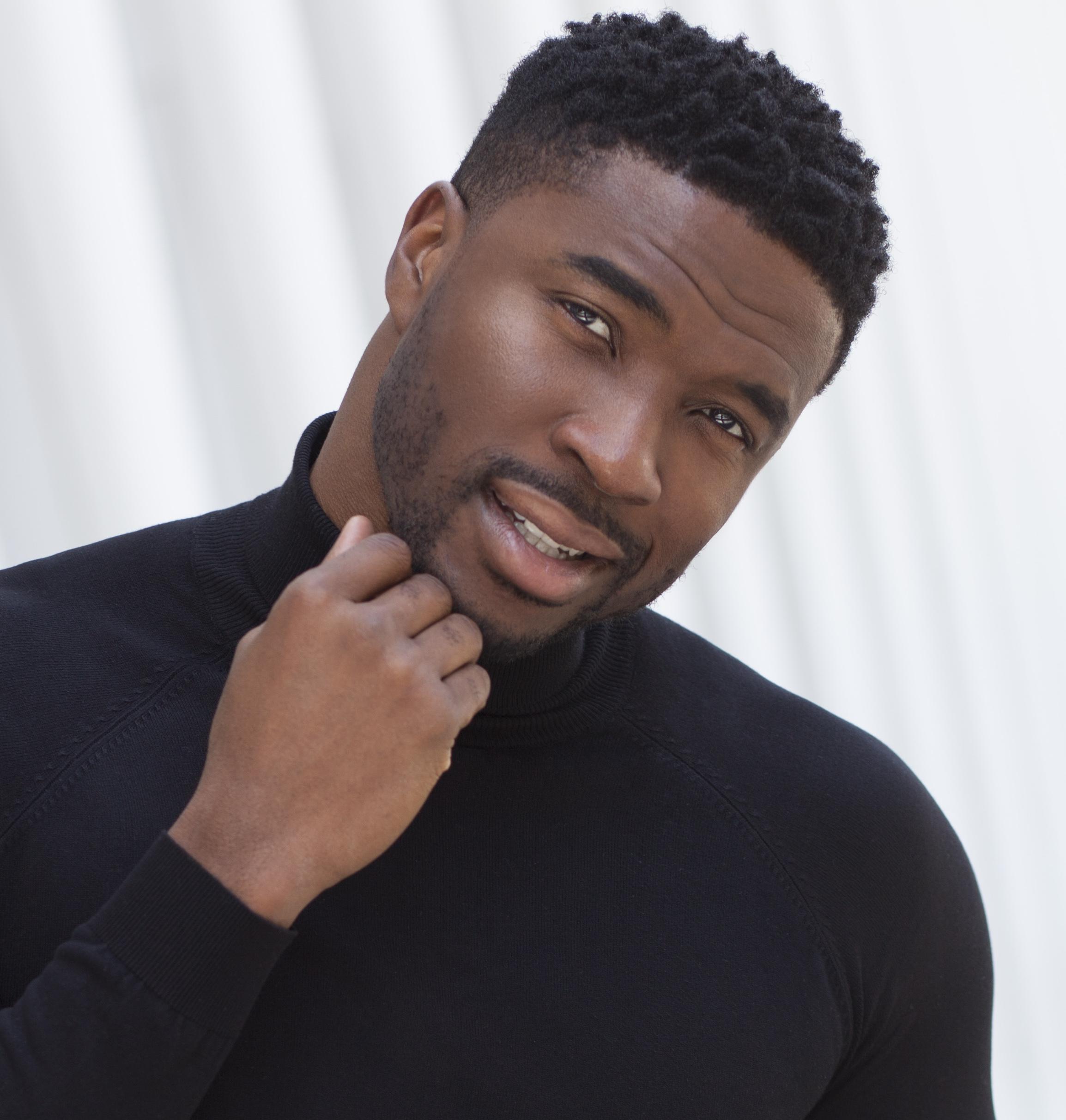 actor Victor Sho large photo