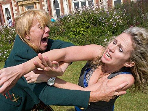 actor Lucy Benjamin large photo