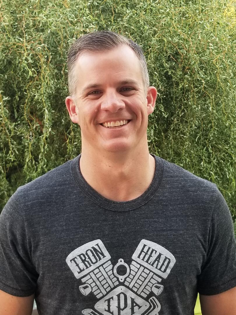 actor Jon Cotton large photo