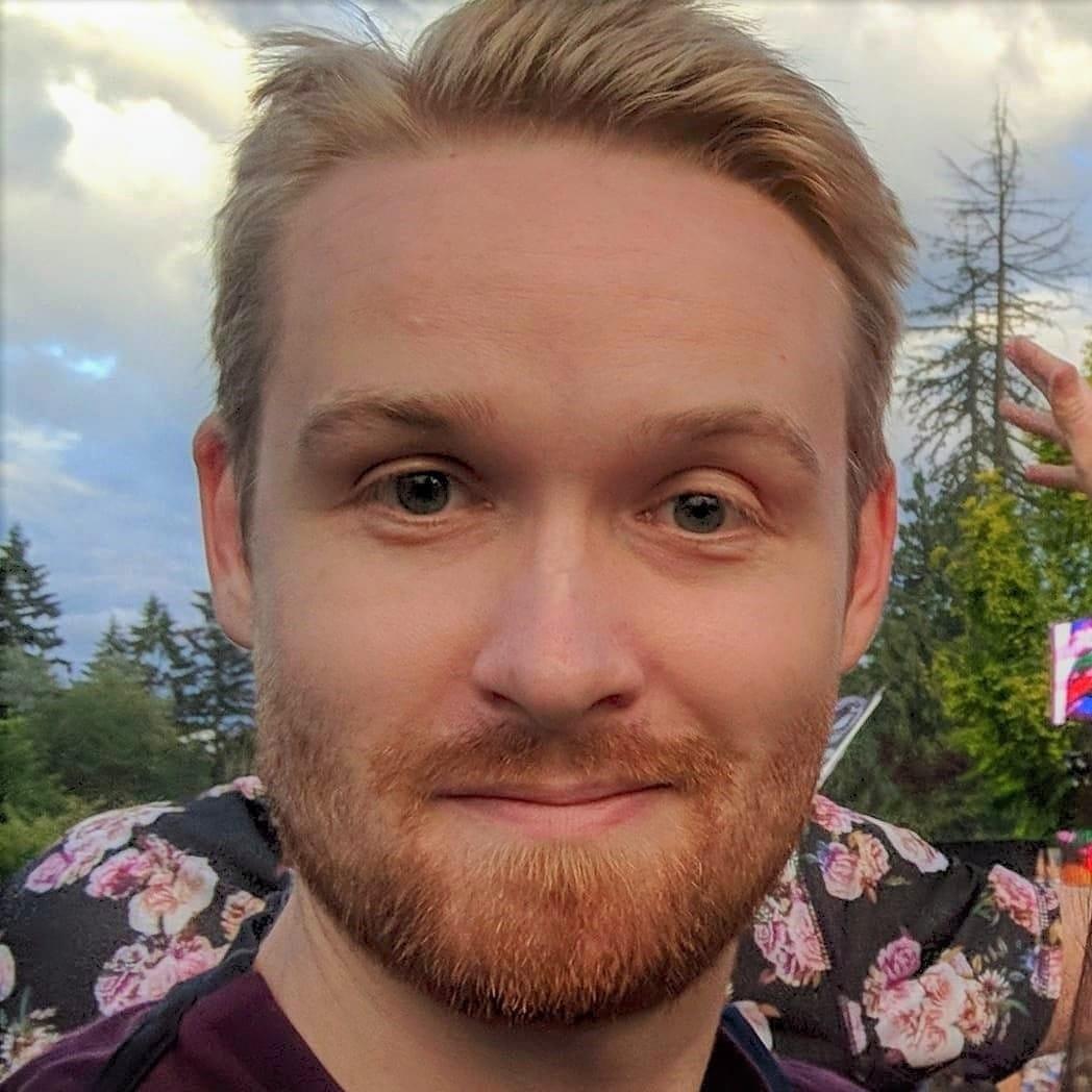 actor Darcy Weir large photo