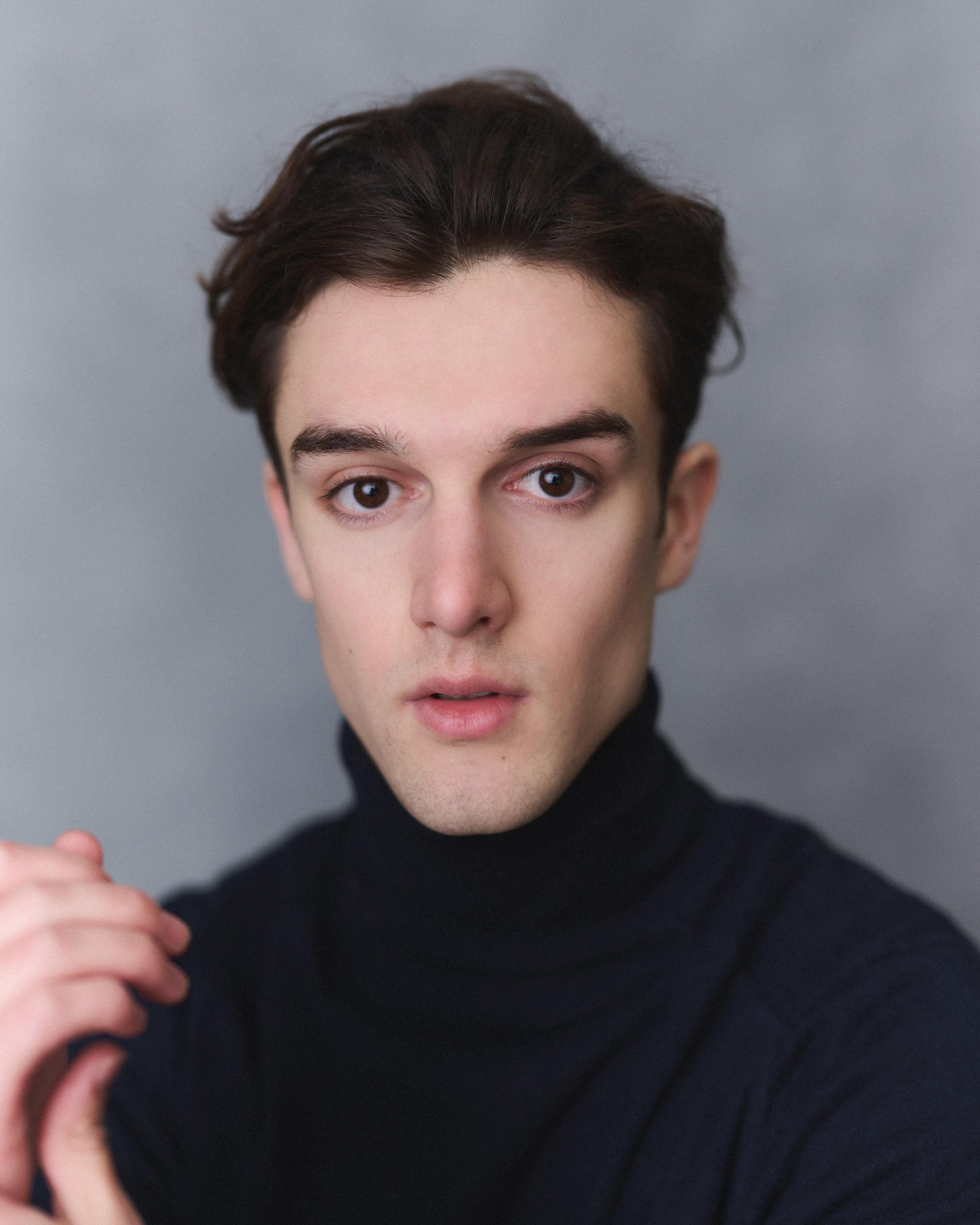 actor Isaac Rouse large photo