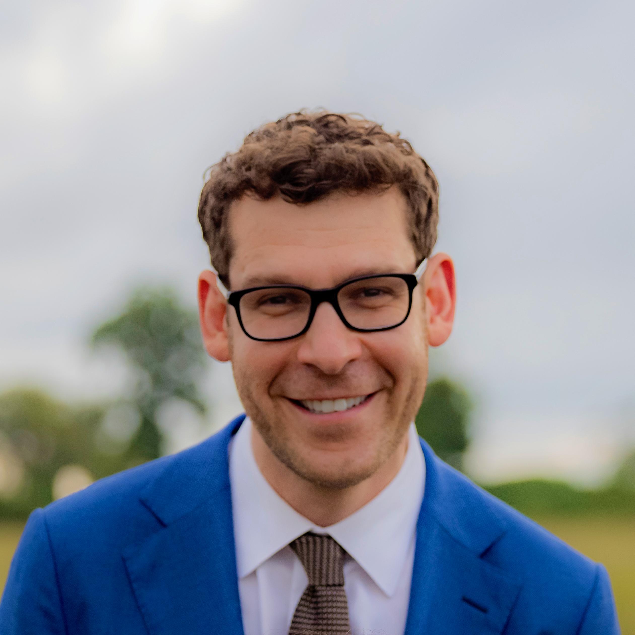 actor Matt Schichter large photo