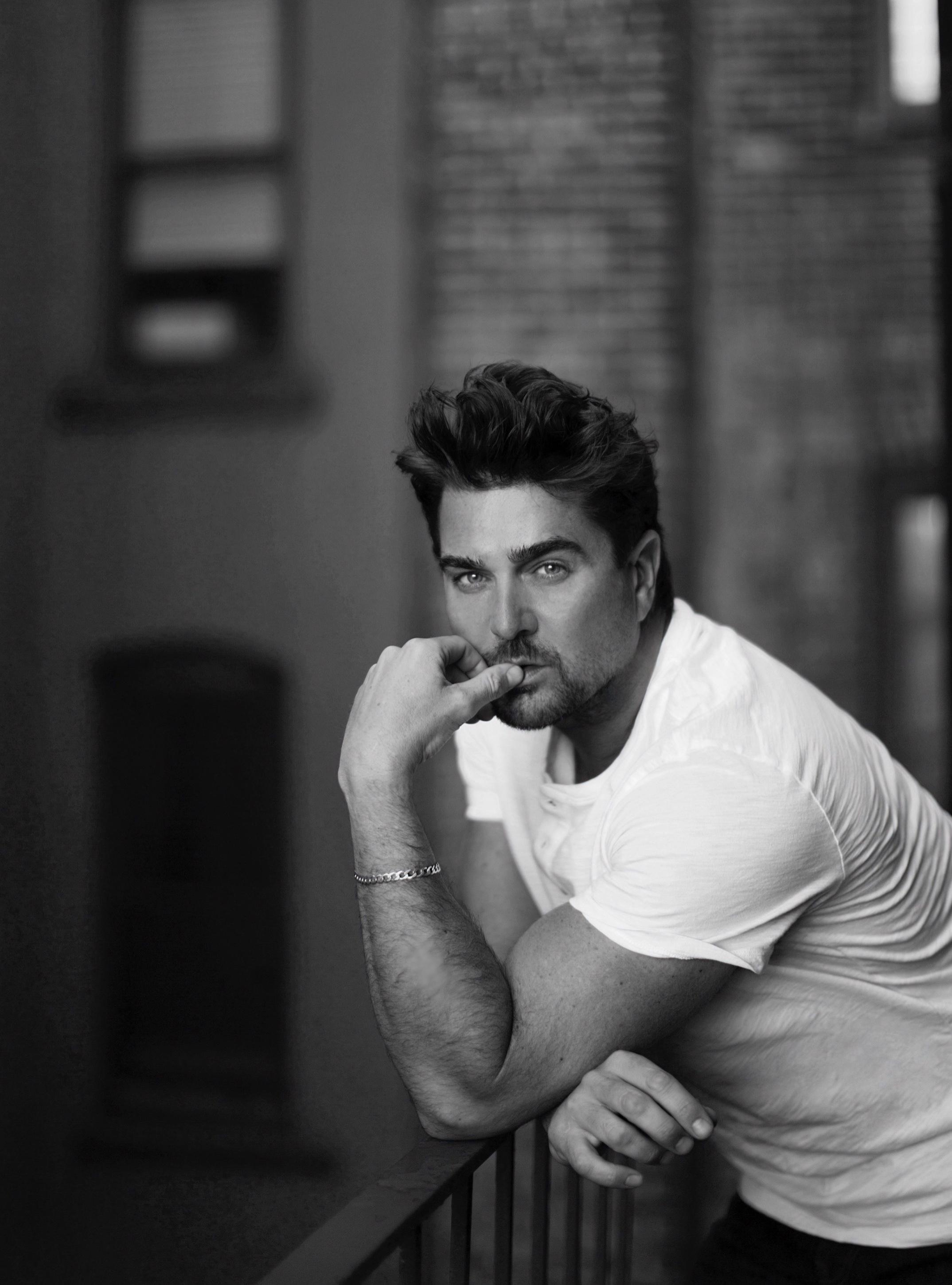 actor Jonathan Dwyer large photo