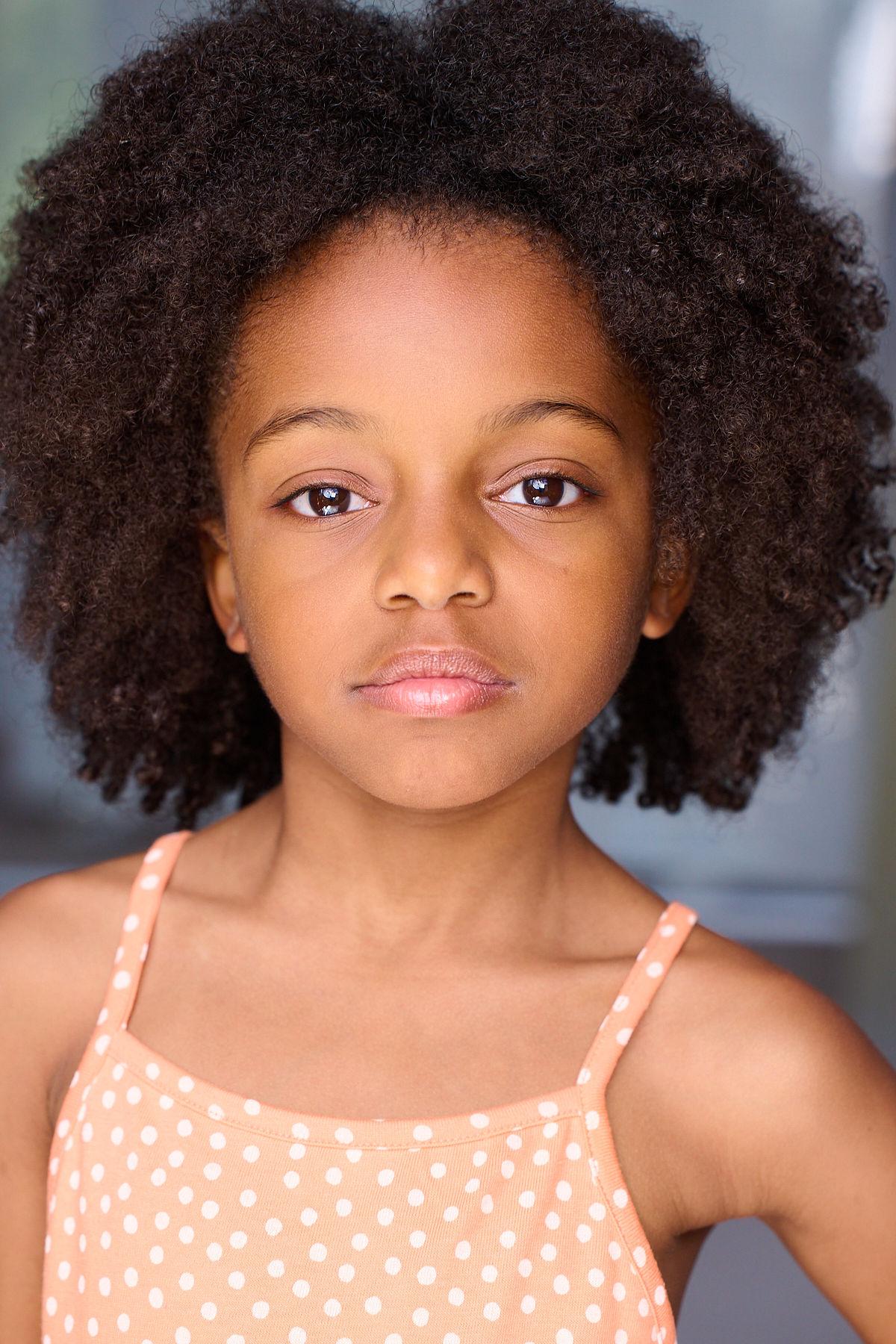 actor Jordyn McIntosh large photo