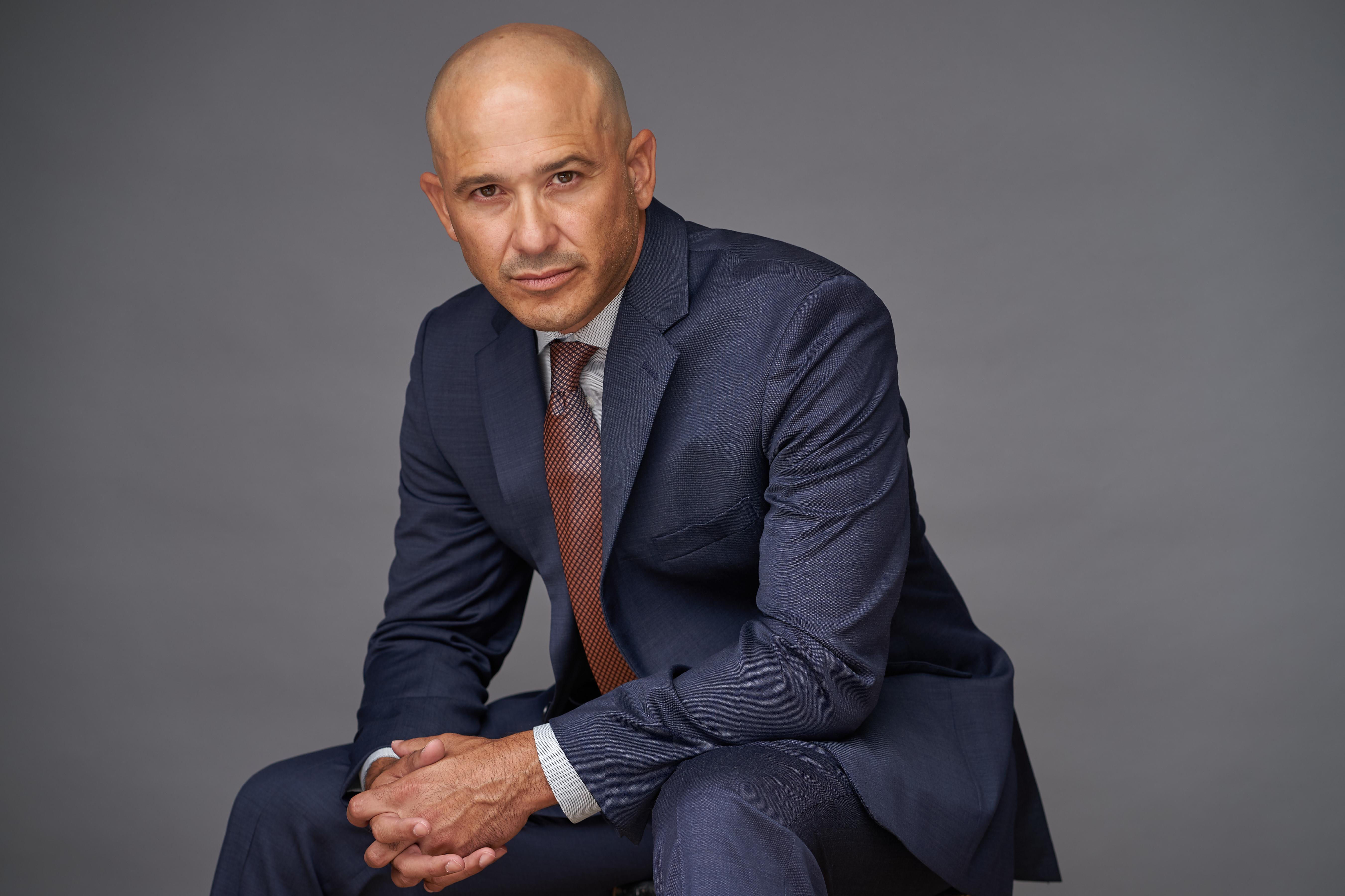 actor Joe Nieves large photo