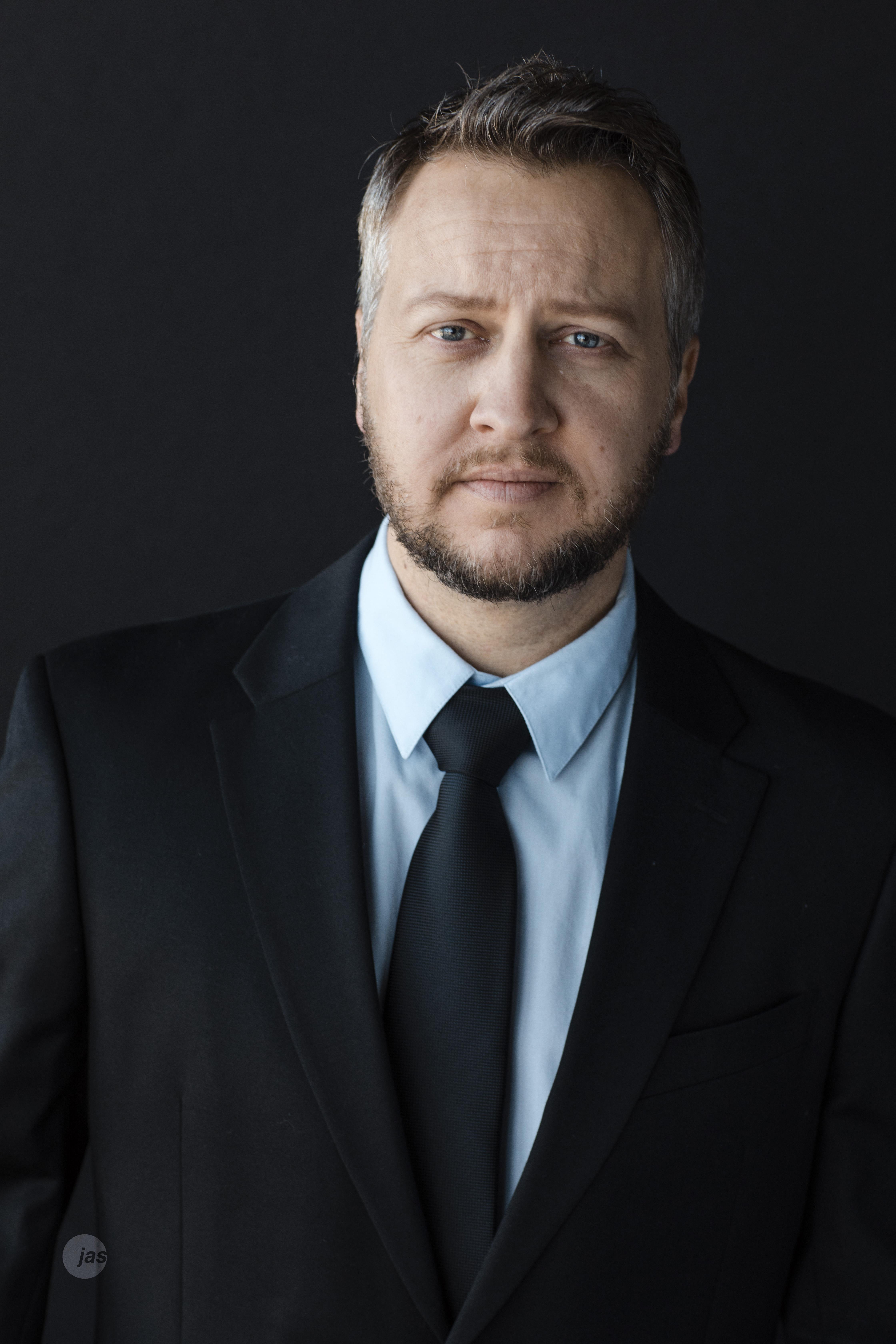 actor Mike Stoudt large photo