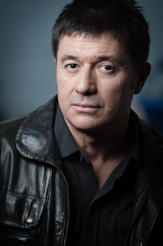 actor Adrian Formosa large photo