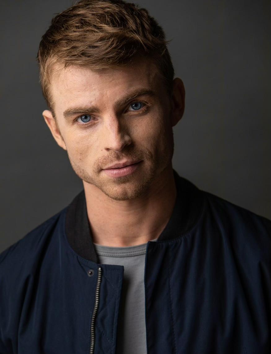 actor Drew Garrett large photo