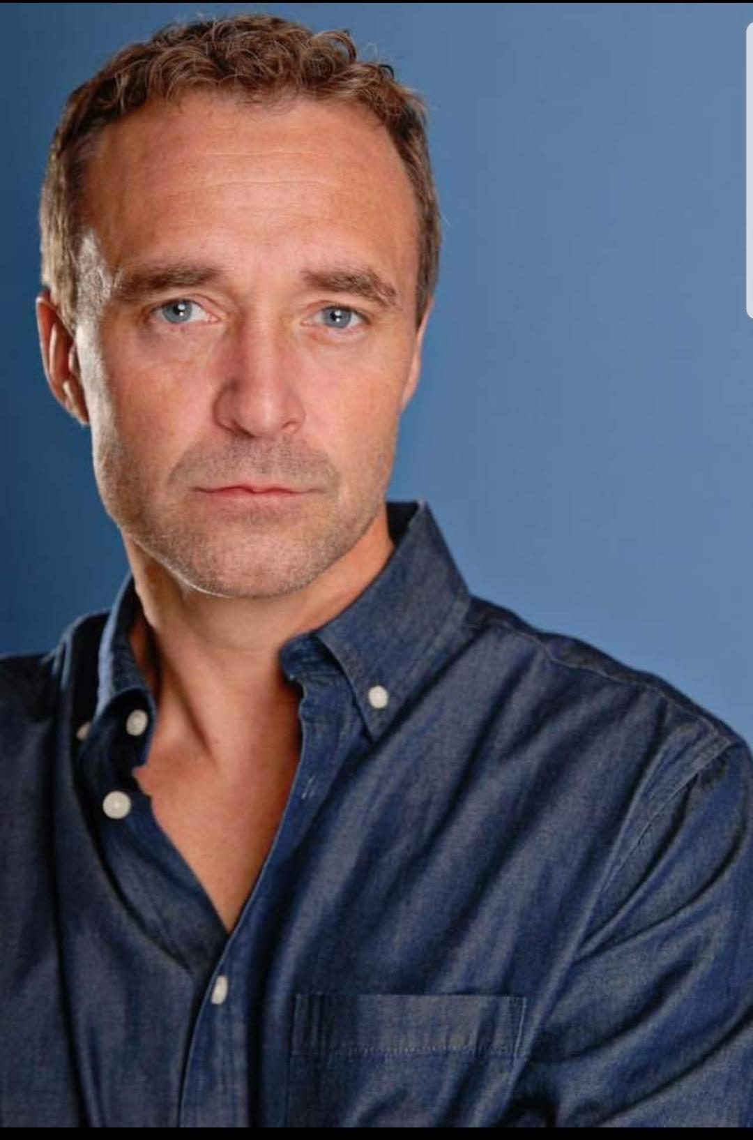 actor Todd Bush large photo