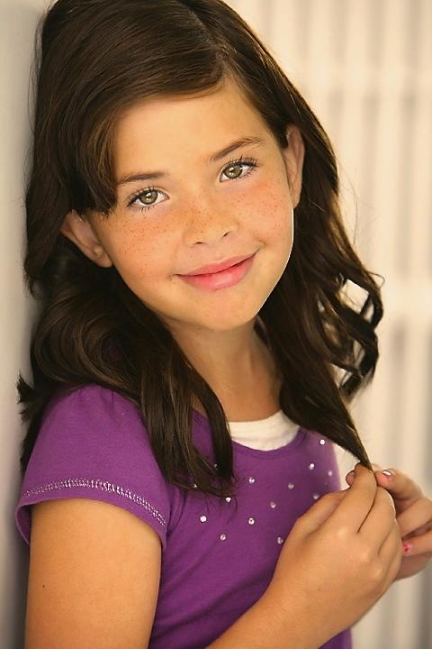 actor Kelea Skelton large photo