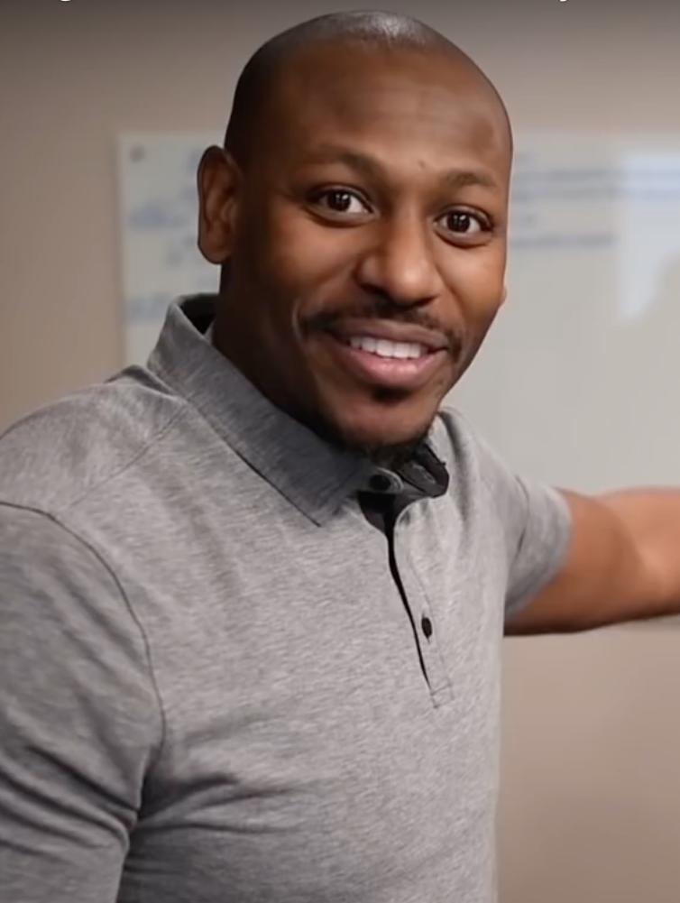 actor Jonathan Evans large photo