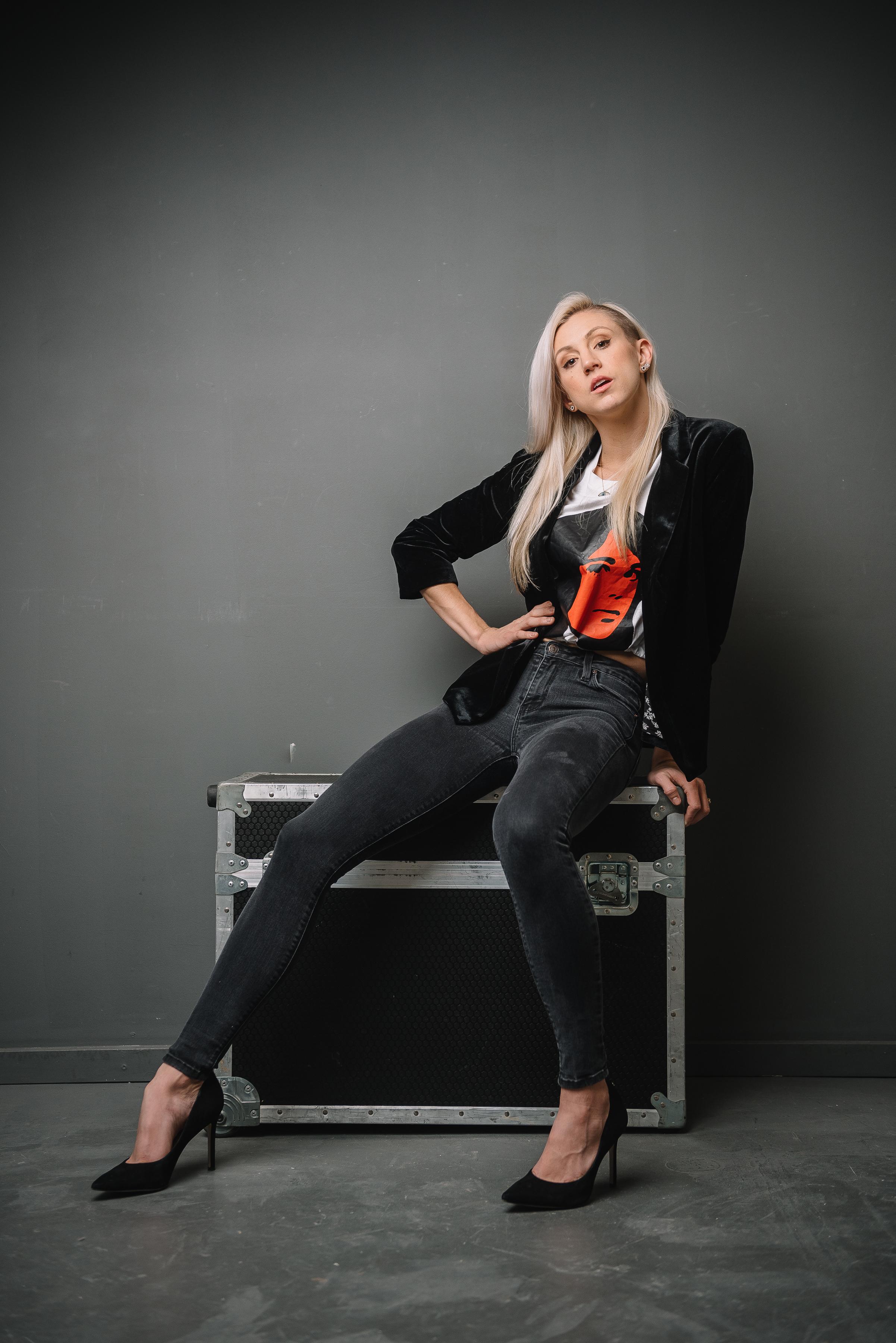 actor Madison Perry Hernandez large photo