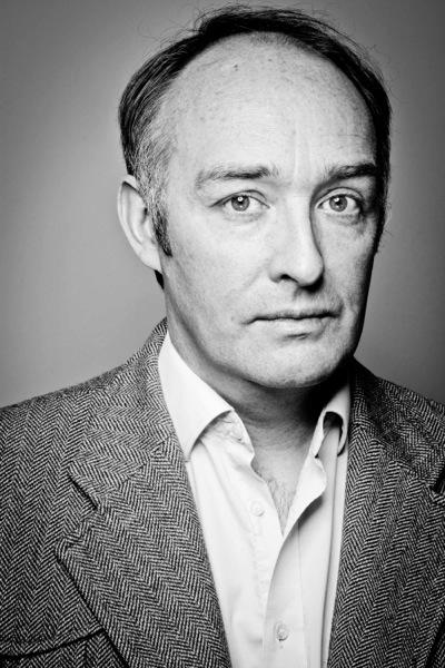 actor Neil Edmond large photo