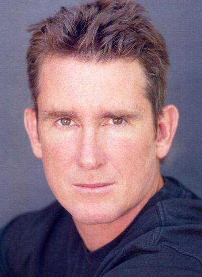 actor Chris Carnel large photo