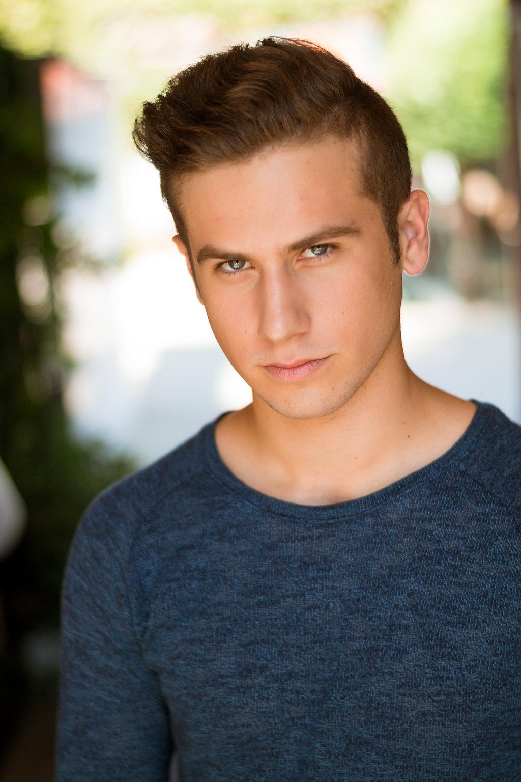 actor Leonardo Boudreau large photo