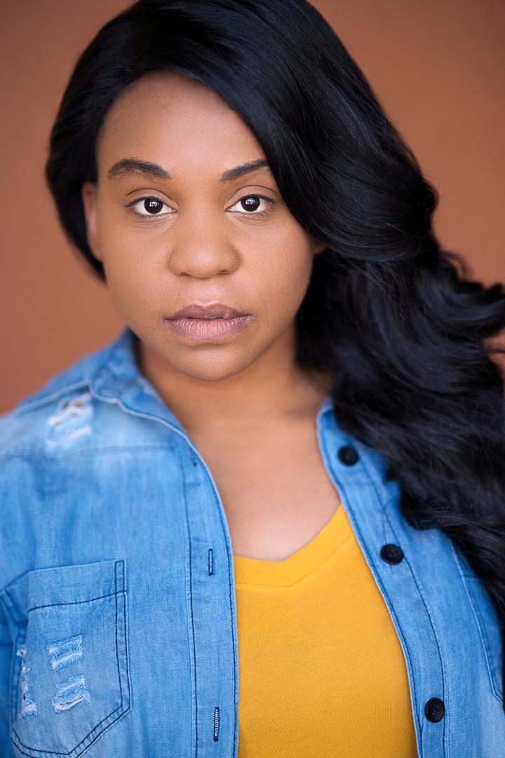 actor Garnet Jones large photo