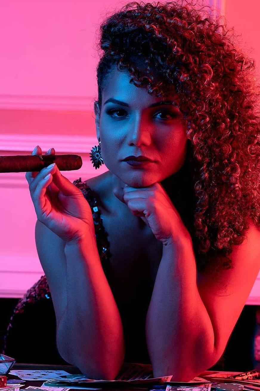 actor Alana Johnson large photo