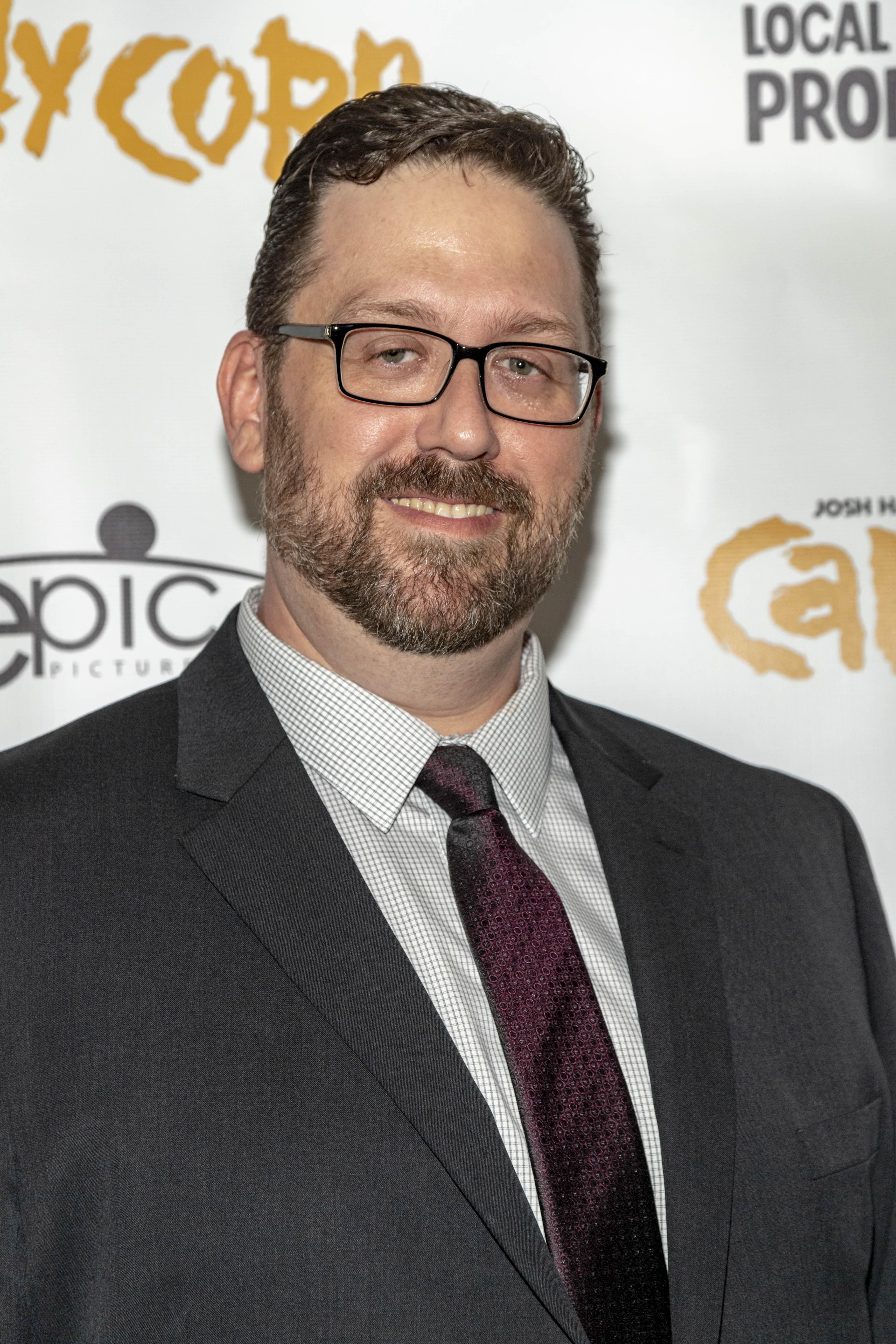 actor Aaron Lewis large photo