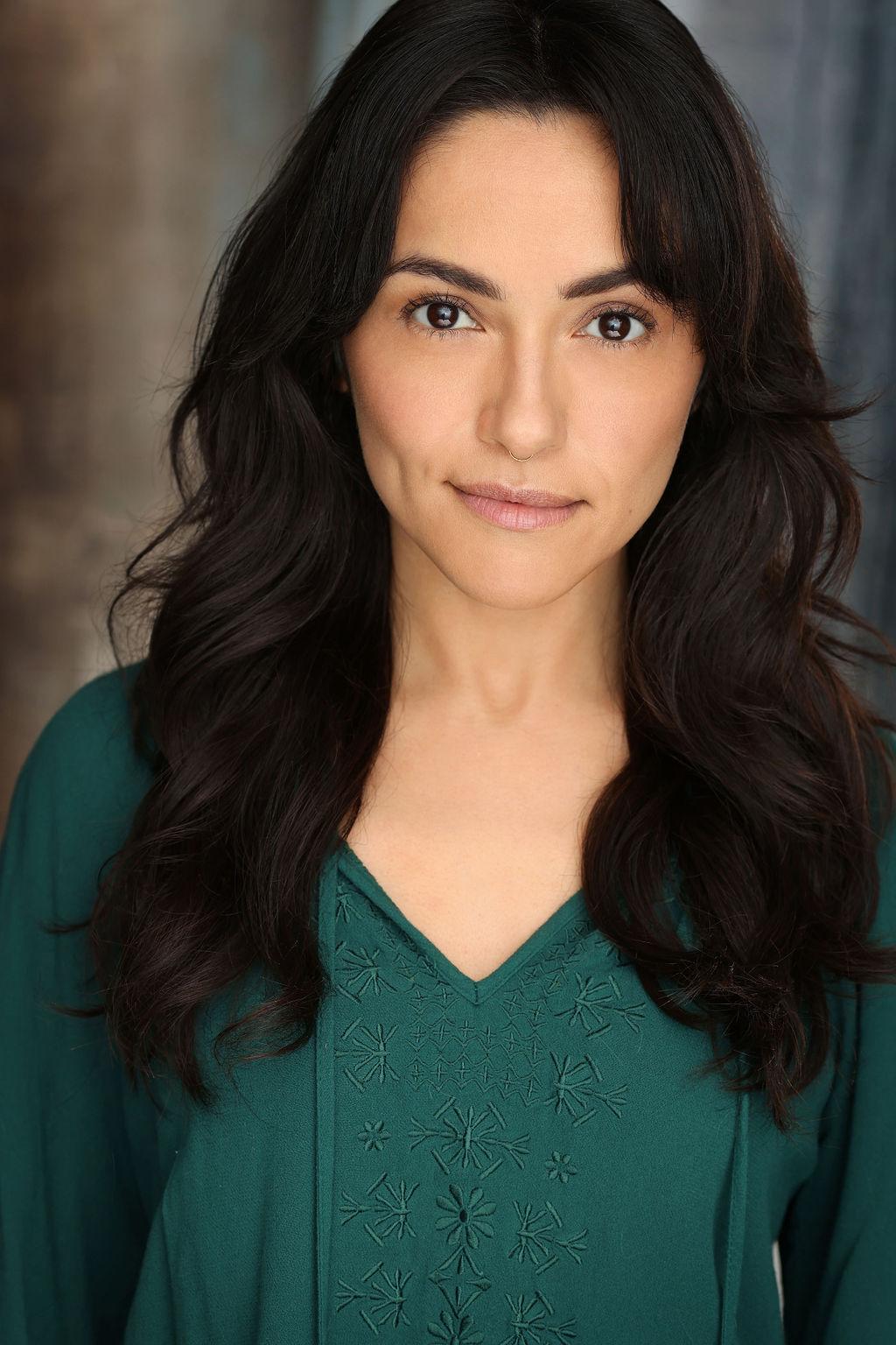 actor Myrna Velasco large photo