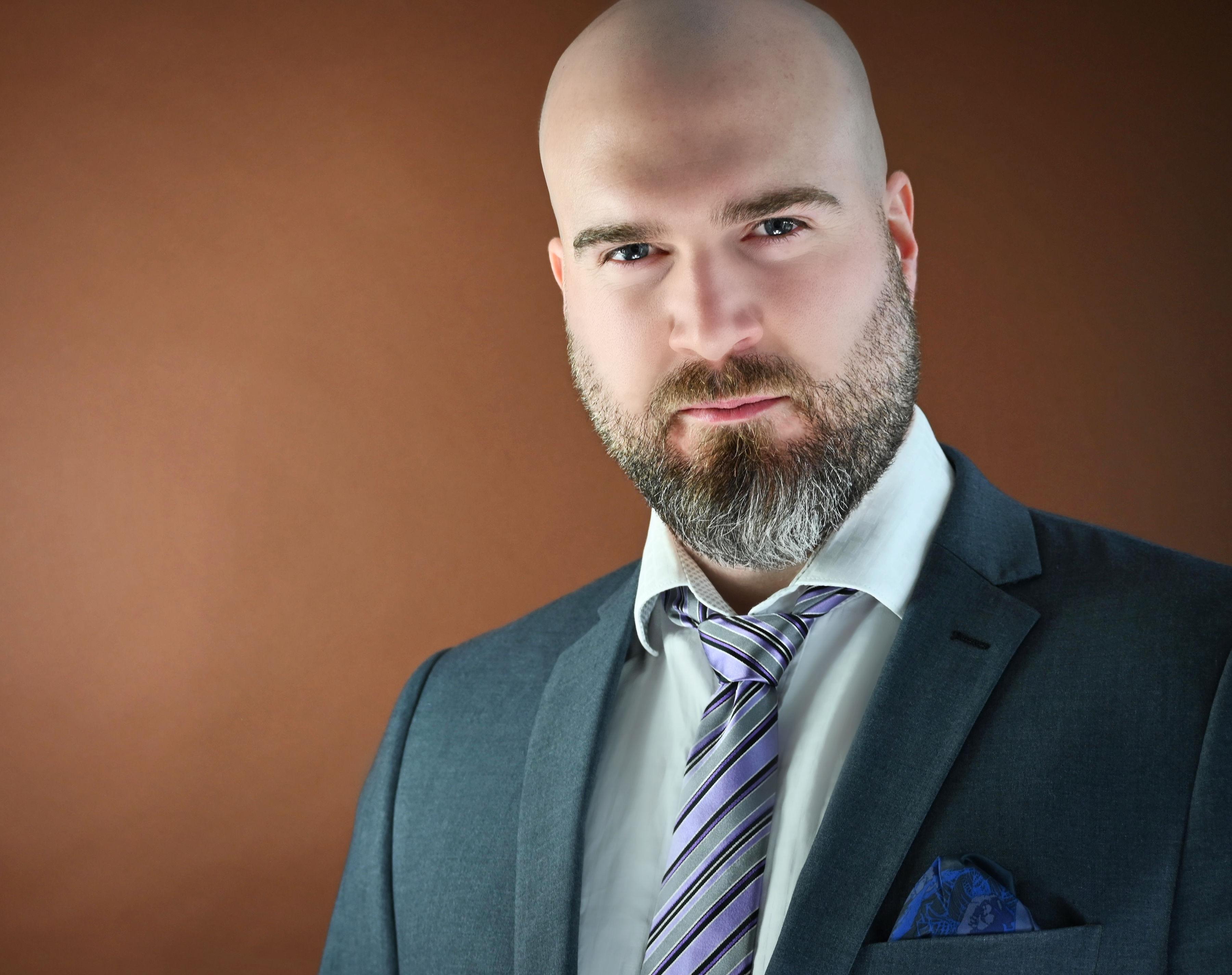 actor Owen Fawcett large photo