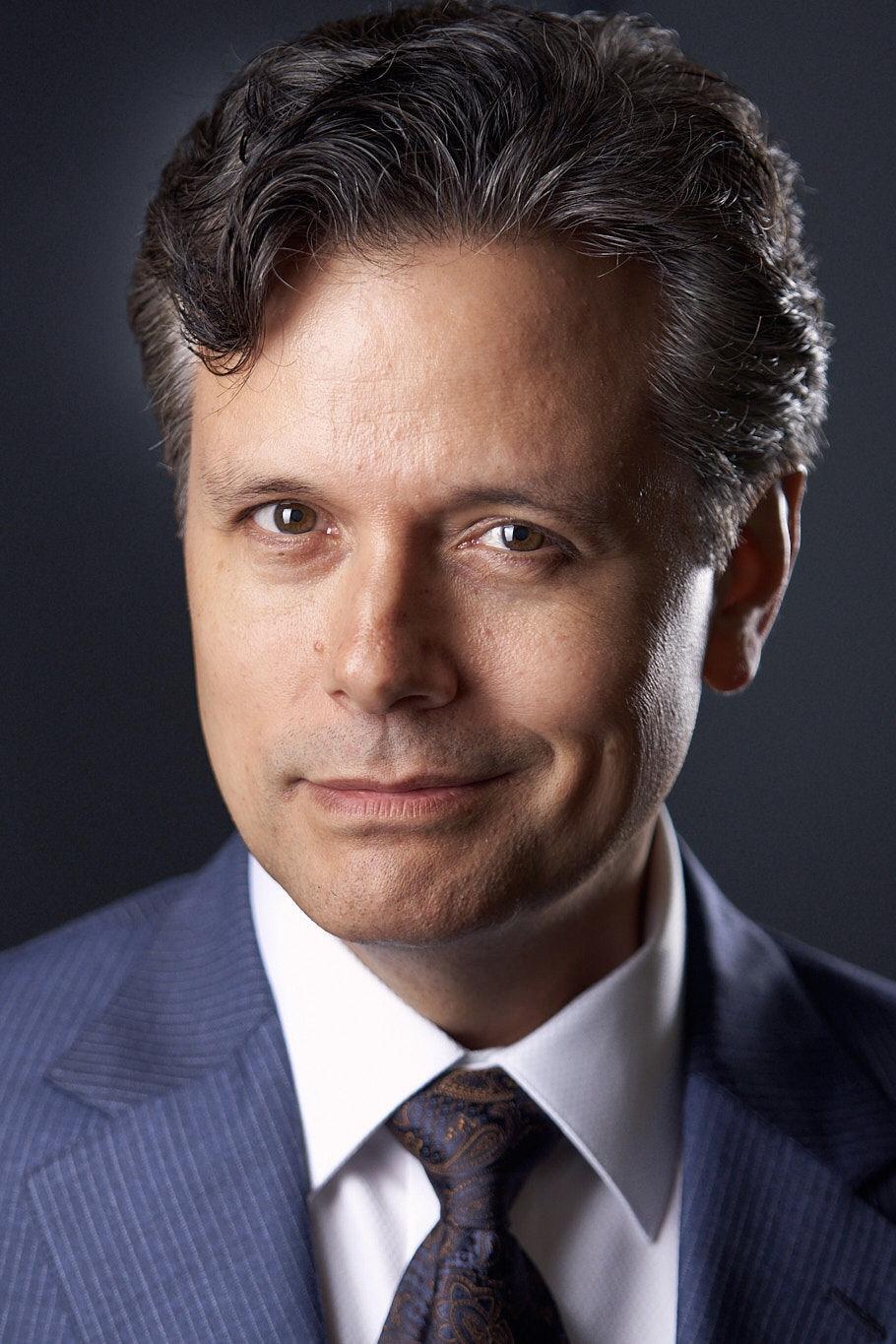 actor Rob Langeder large photo