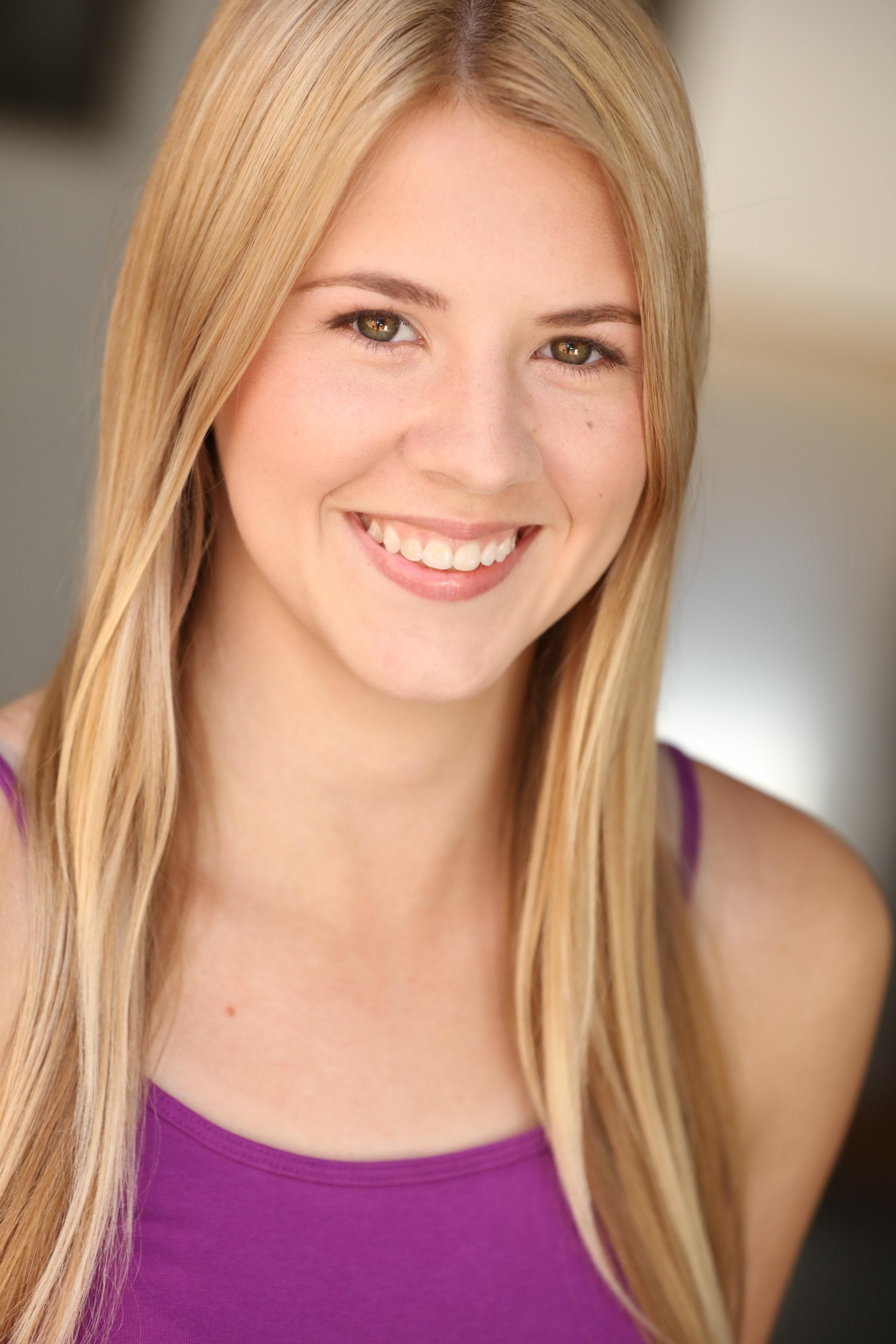 actor Veronica Faller large photo