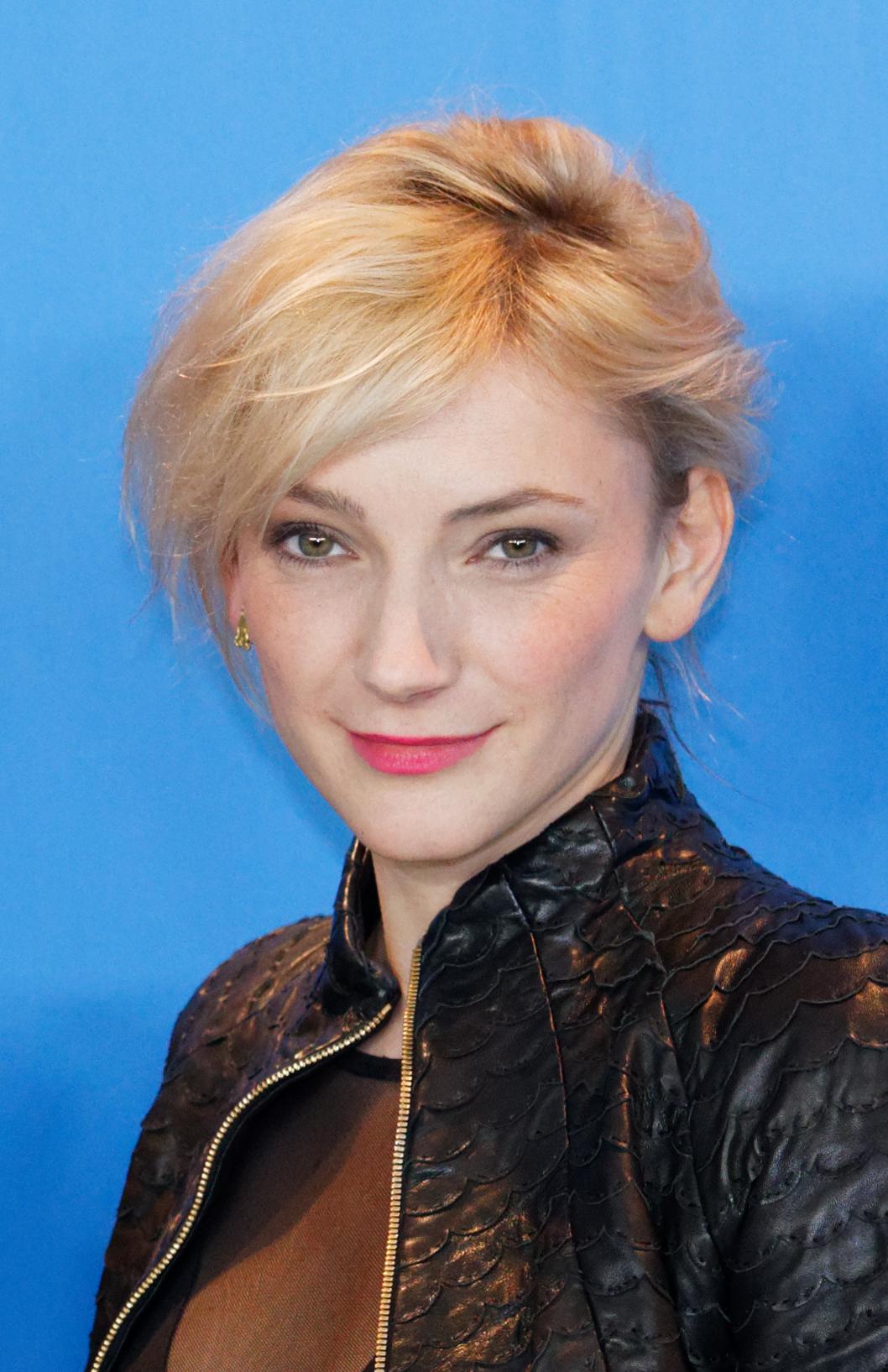 actor Alexandra Borbély large photo