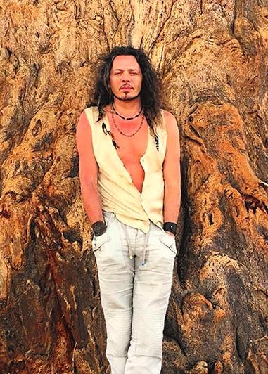 actor Sacha Stone large photo