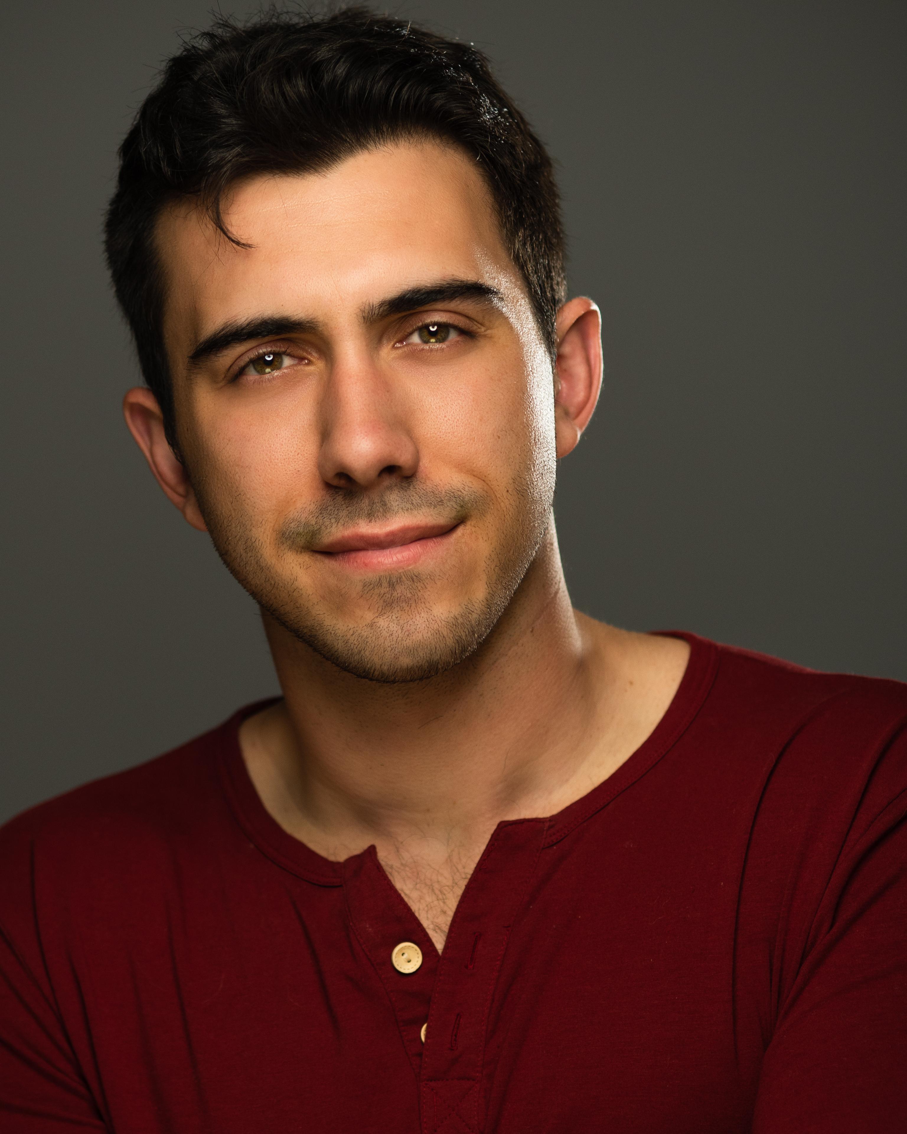 actor Talon Warburton large photo