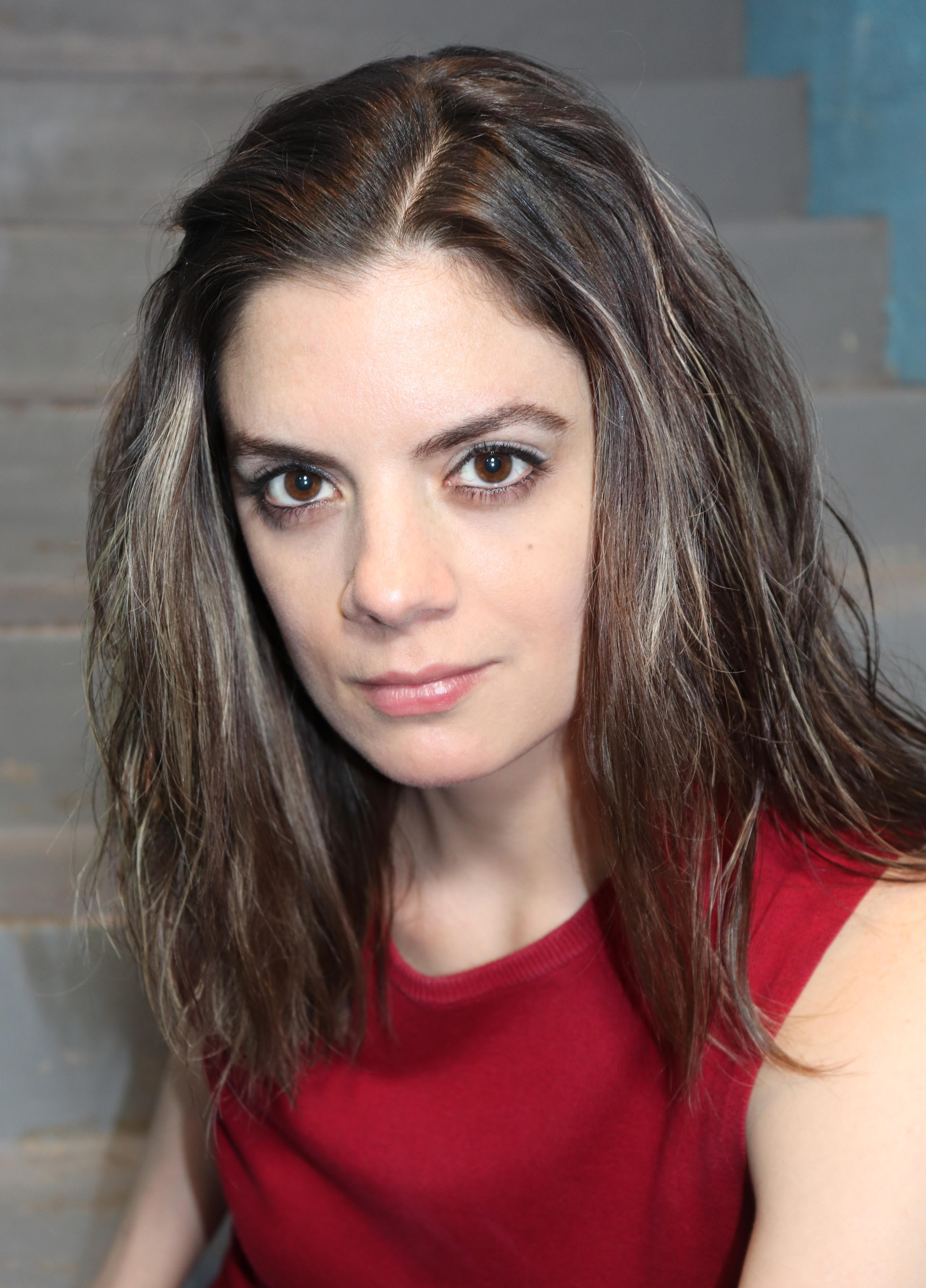 actor Nicole Hall large photo