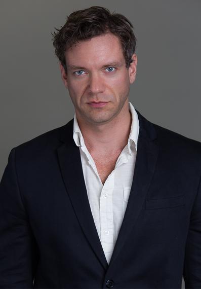 actor Paul Andrich large photo