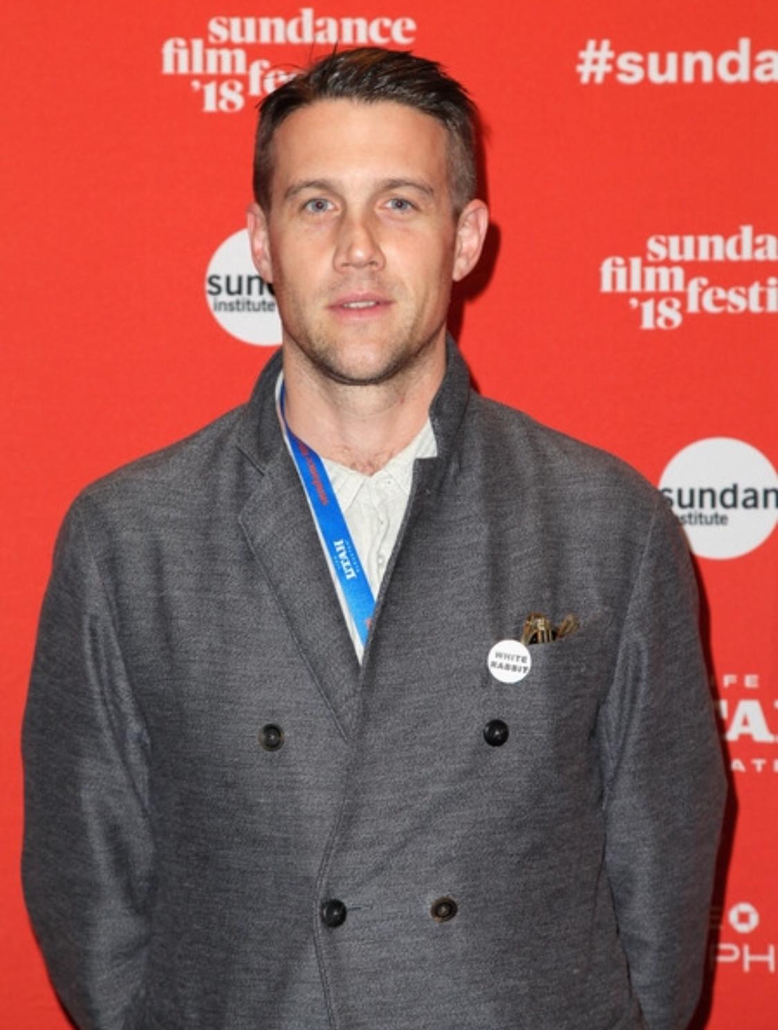 actor Nico Evers-Swindell large photo