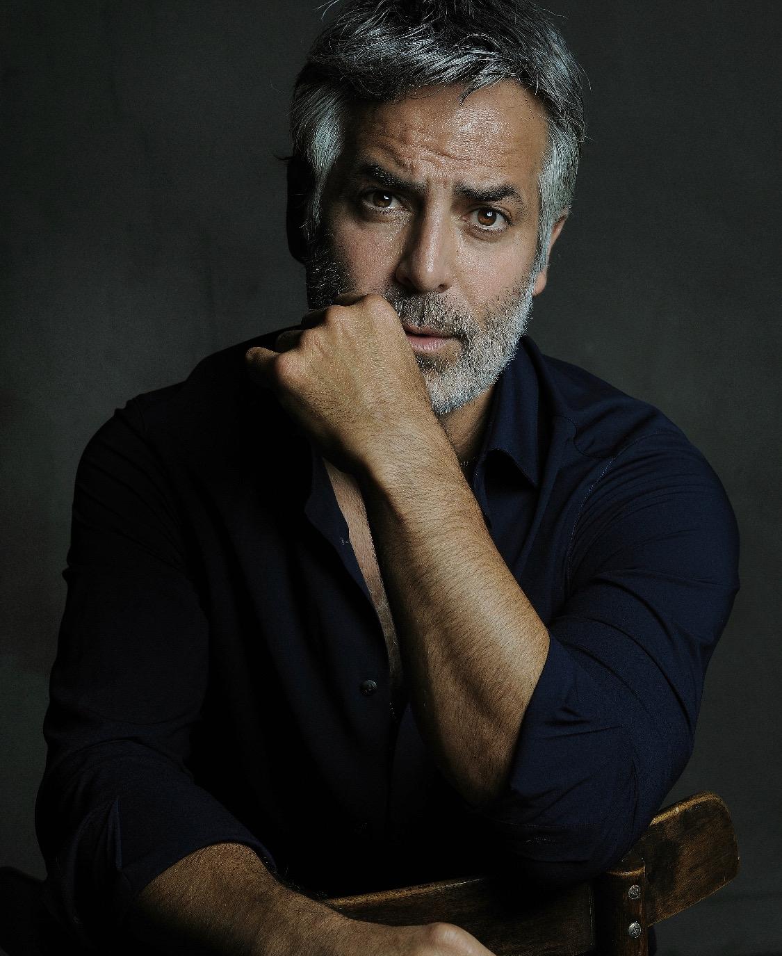 actor Guillermo Zapata large photo