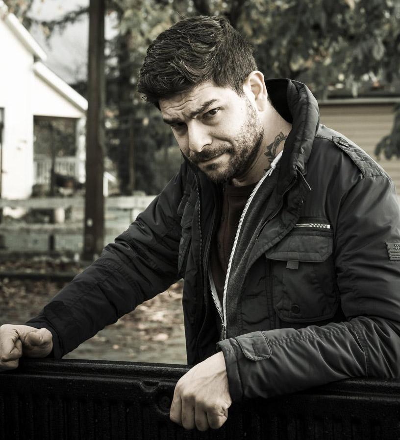 actor Josh Byer large photo