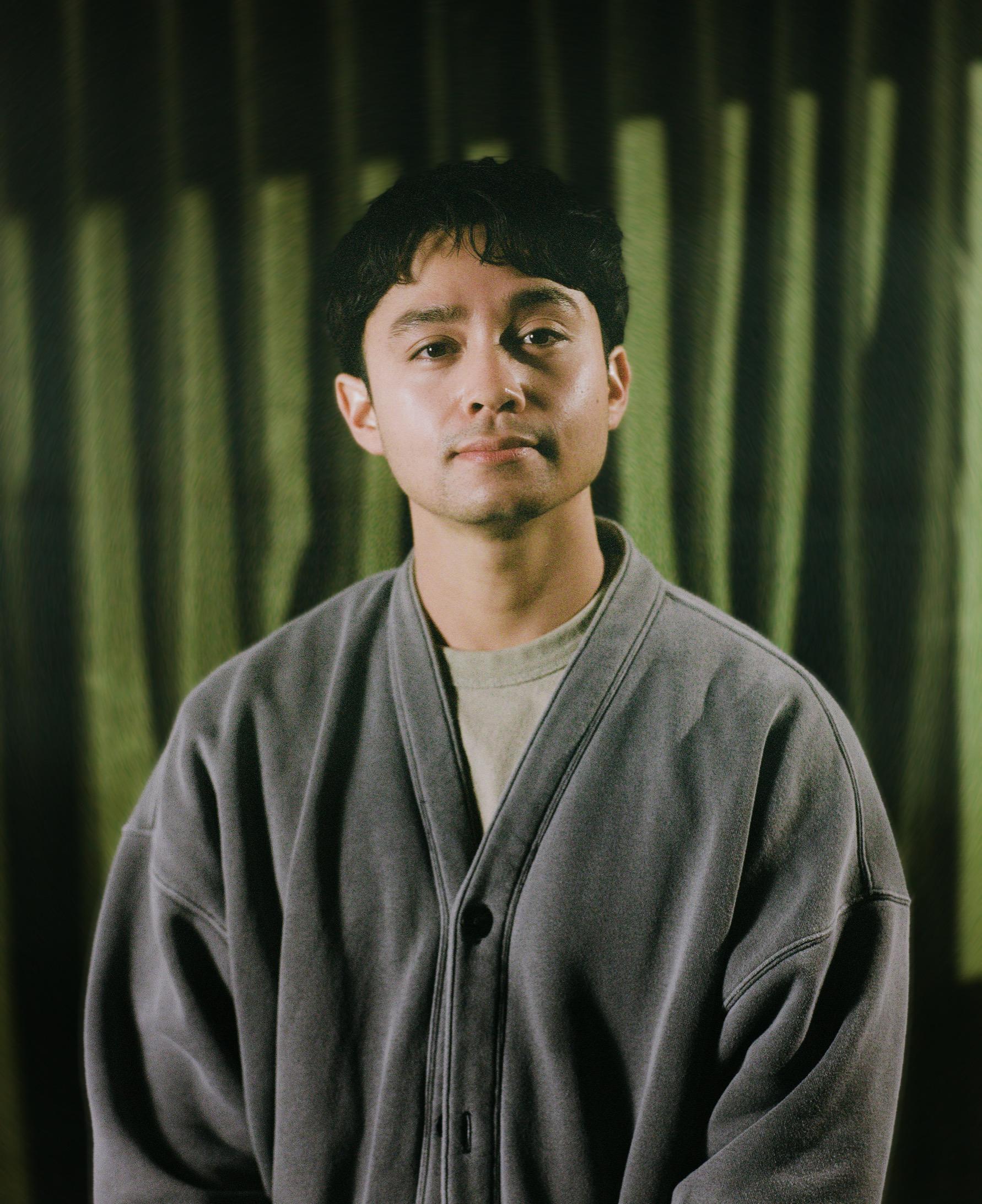 actor Jordan Mendoza large photo