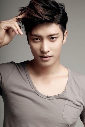 actor Sung Hoon large photo