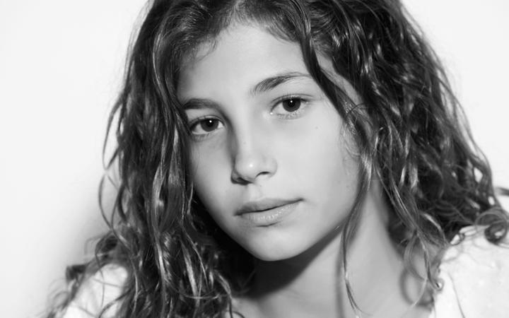 actor Valeria Schoneveld large photo