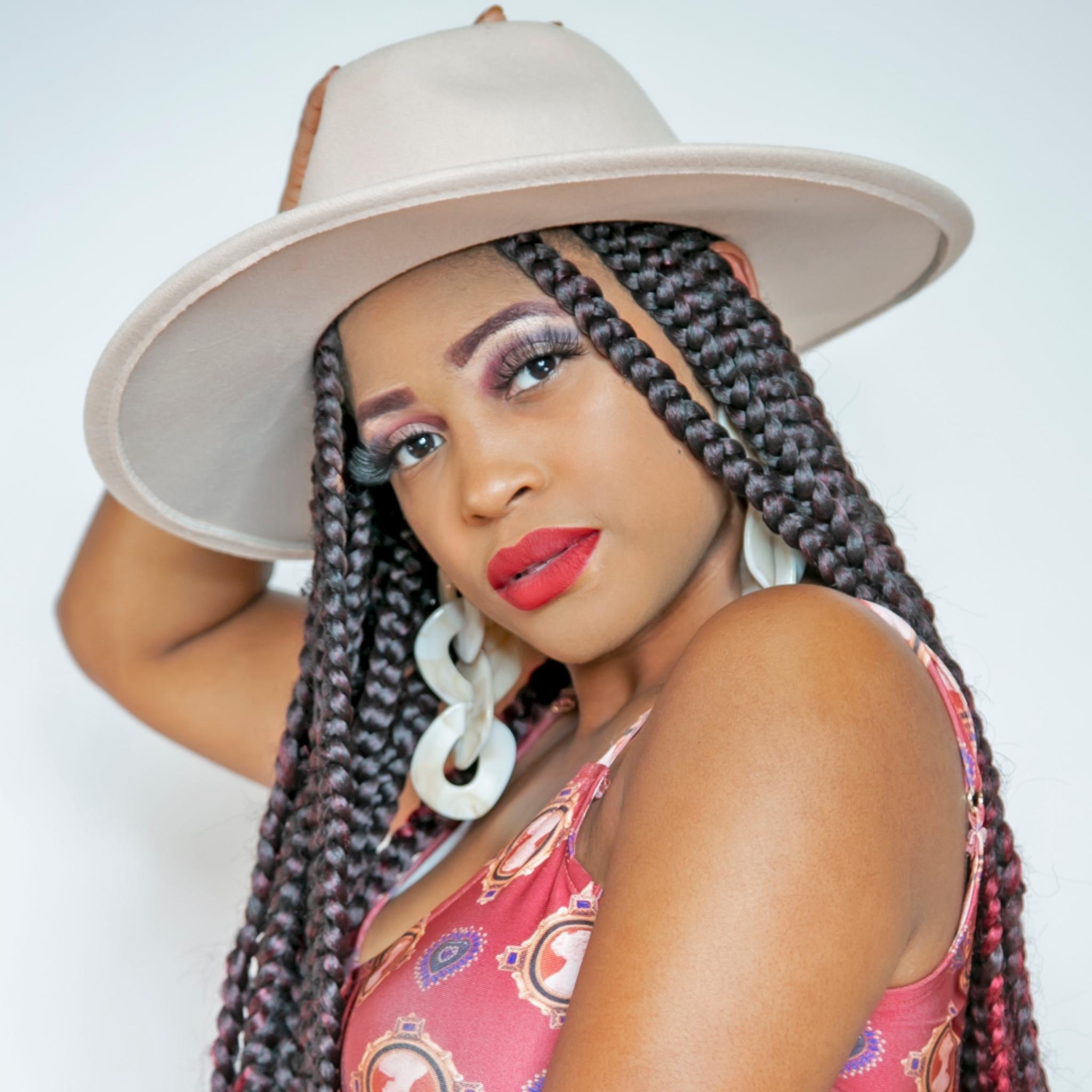 actor Shavon Majoi large photo