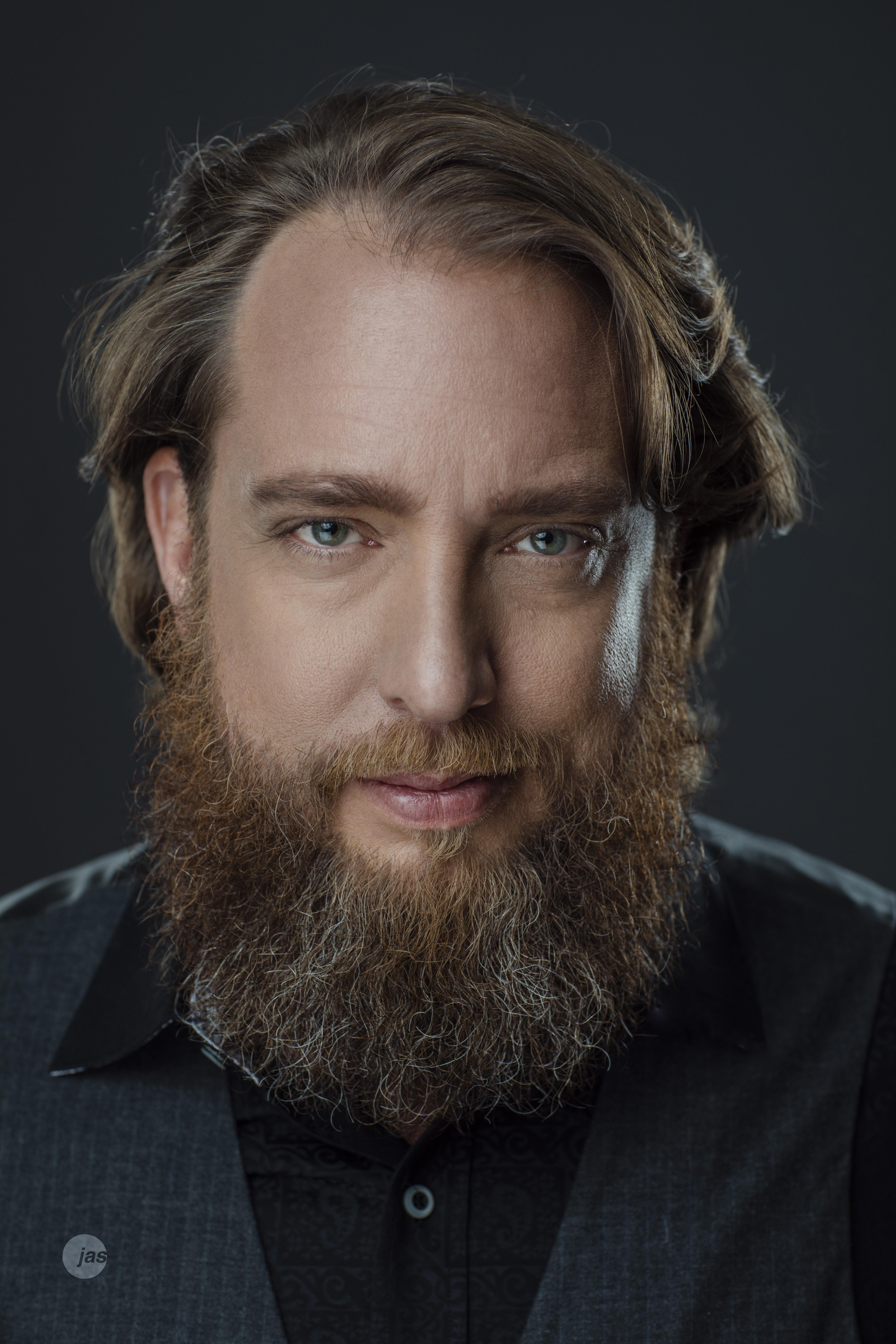 actor Jamie Bernstein large photo